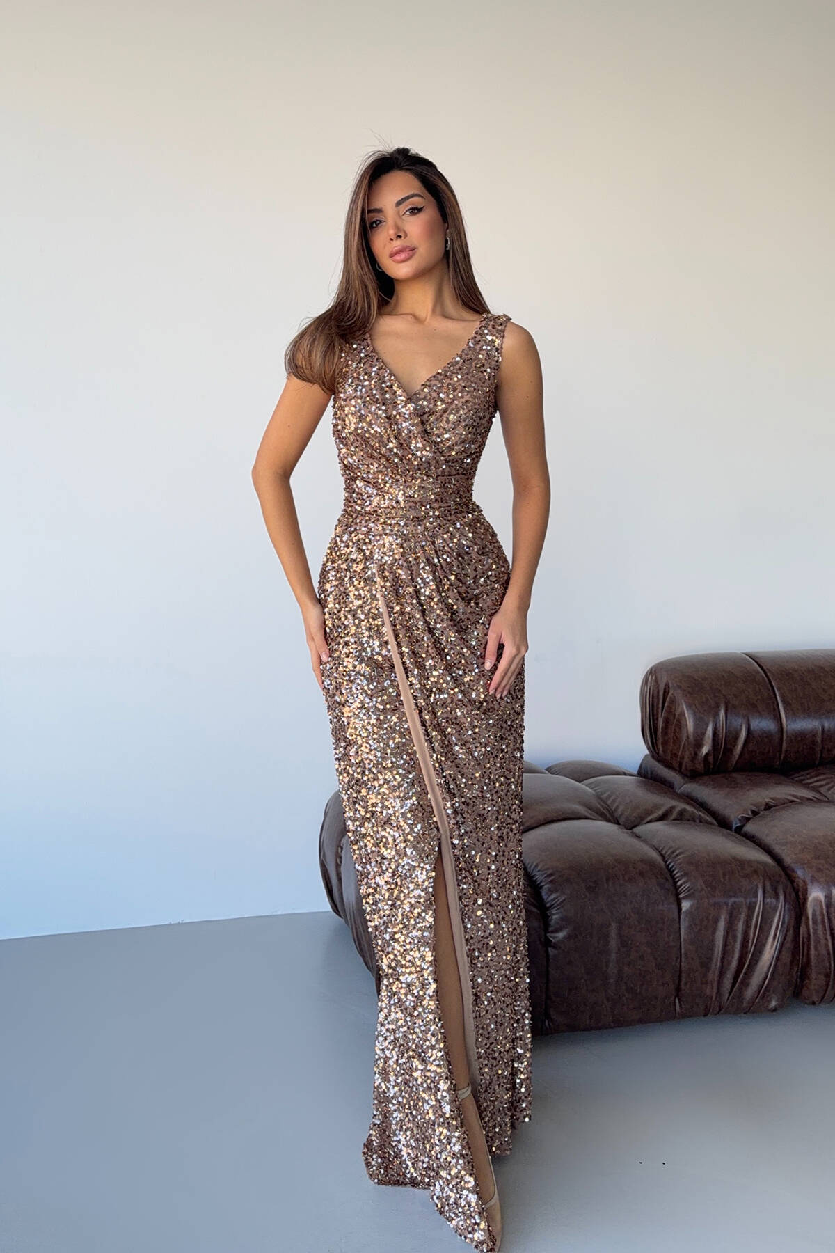 Bakır V Yaka Payetli Işıltılı Uzun Abiye 9705495.231 - Ardanewline