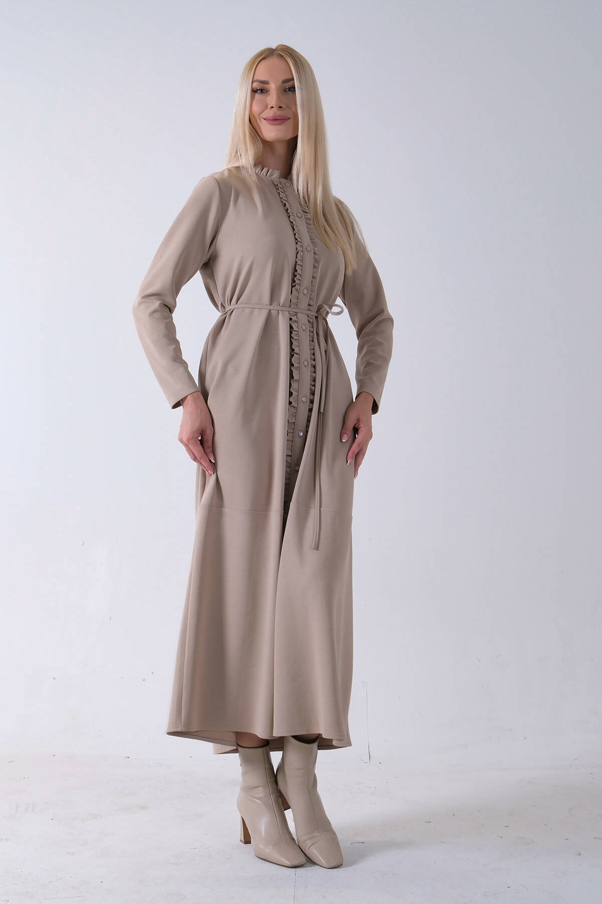 Bej Belden Bağlamalı Yaka Fırfır Detaylı Düğme Kapamalı Elbise 4571574.55 - Ardanewline (1)