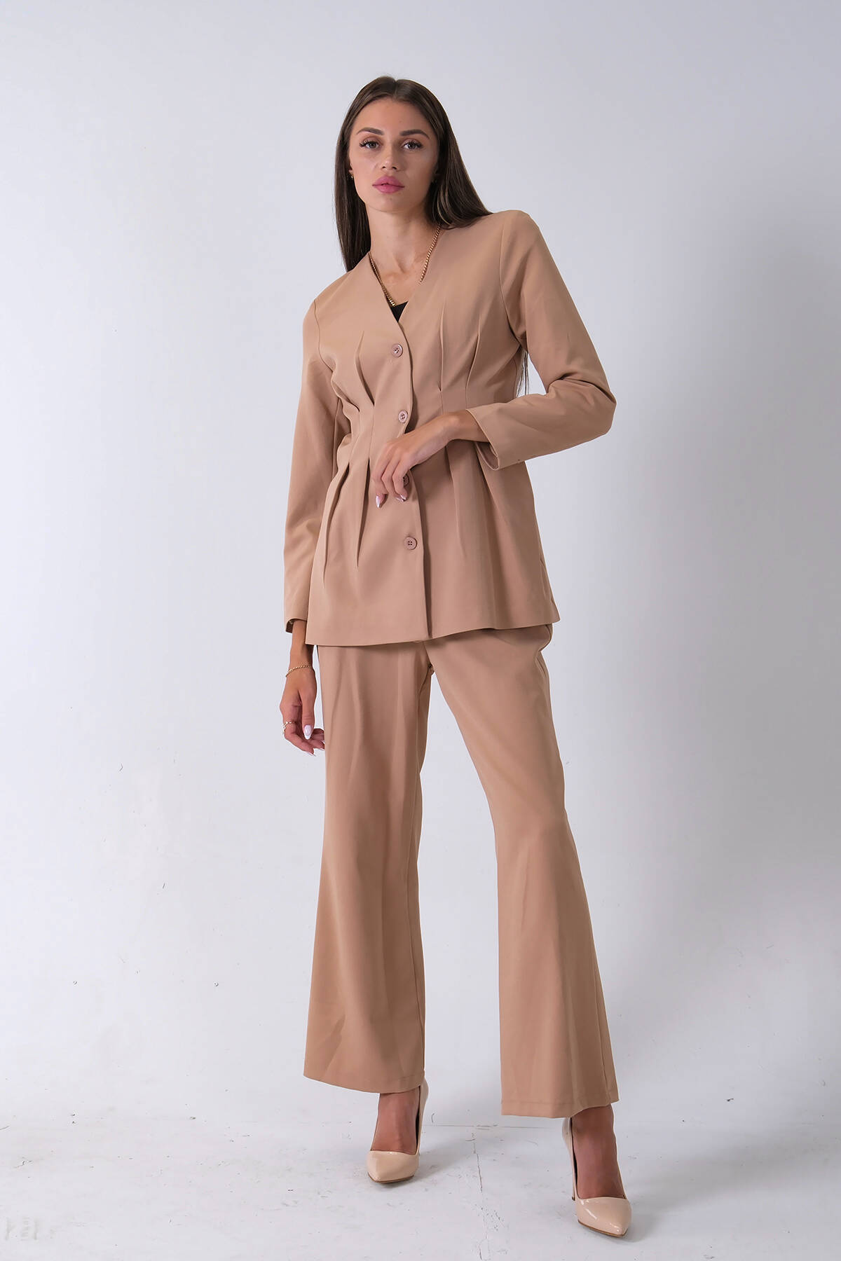 Bej Önü 4 Düğme Kapamalı Pantolonlu Takım 4592261.55 Bej