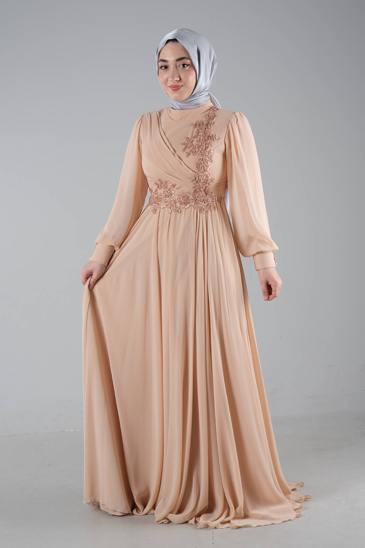 Bej Üzeri Taş İşlemeli Şifon Tesettür Abiye Elbise 6502316.55 