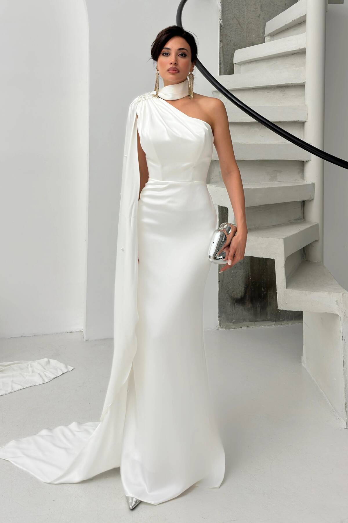 Beyaz Yaka Kuşak Detaylı Tek Omuz Abiye 0801099.15 Beyaz