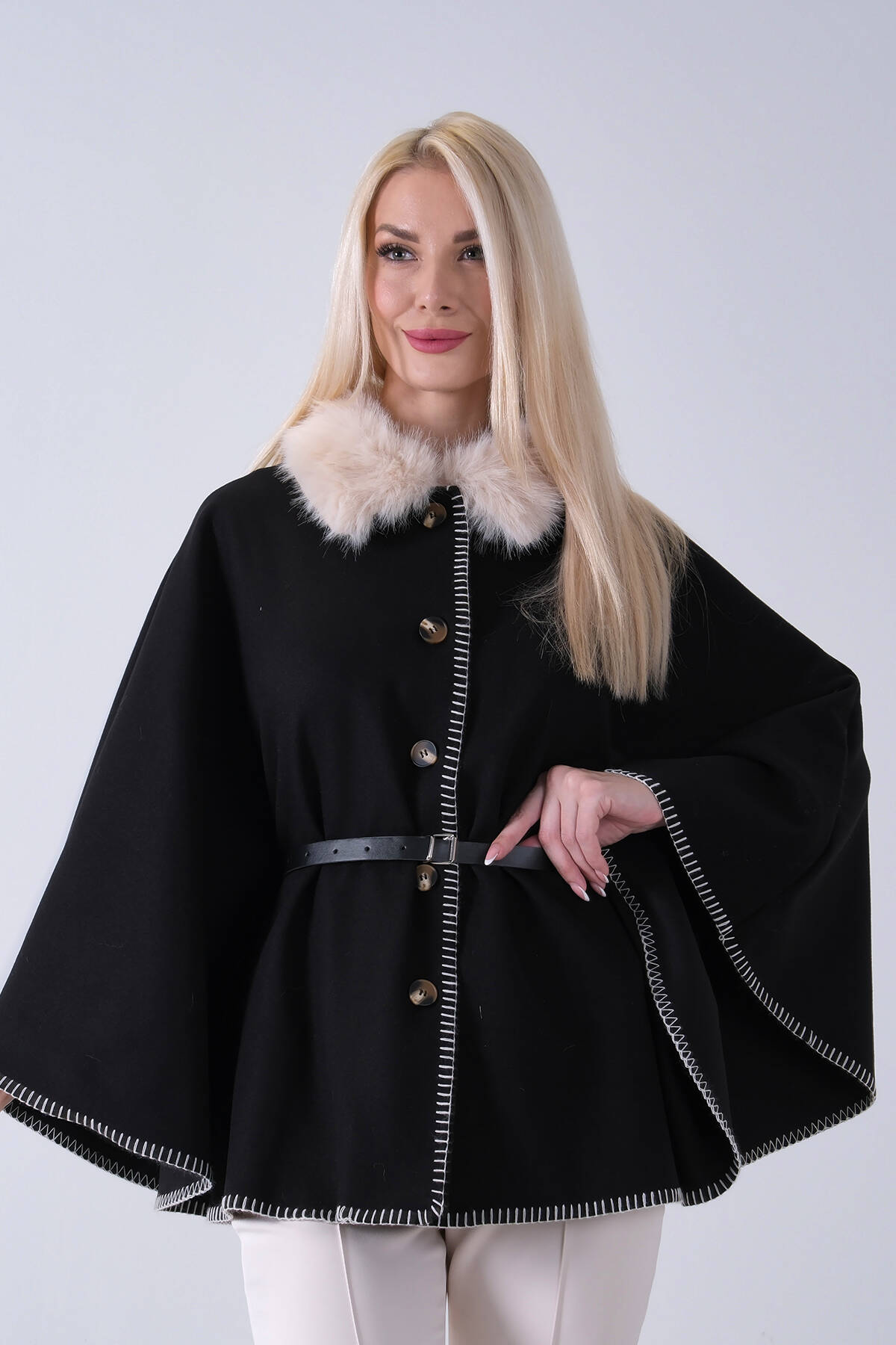 Beyaz Yakası Kürklü Dikiş Detaylı Kemerli Panço 47122731.15 - Ardanewline (1)