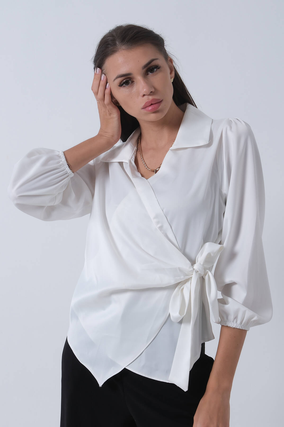 Beyaz Yandan Bağlamalı Şifon Bluz 41620062.15 