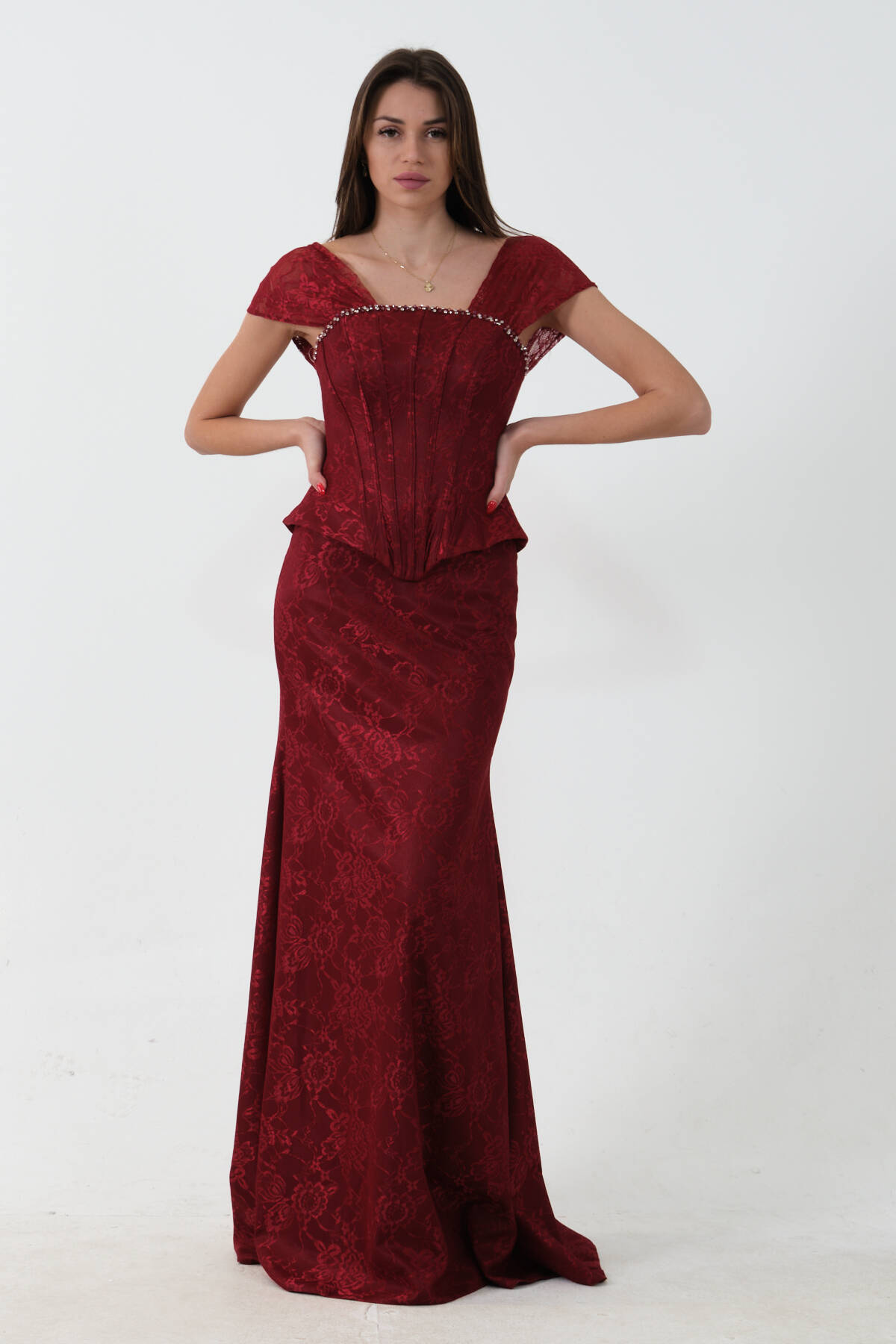Bordo Korse Detaylı Dantel Kapamalı Düşük Omuz Abiye 9705791.04 Bordo