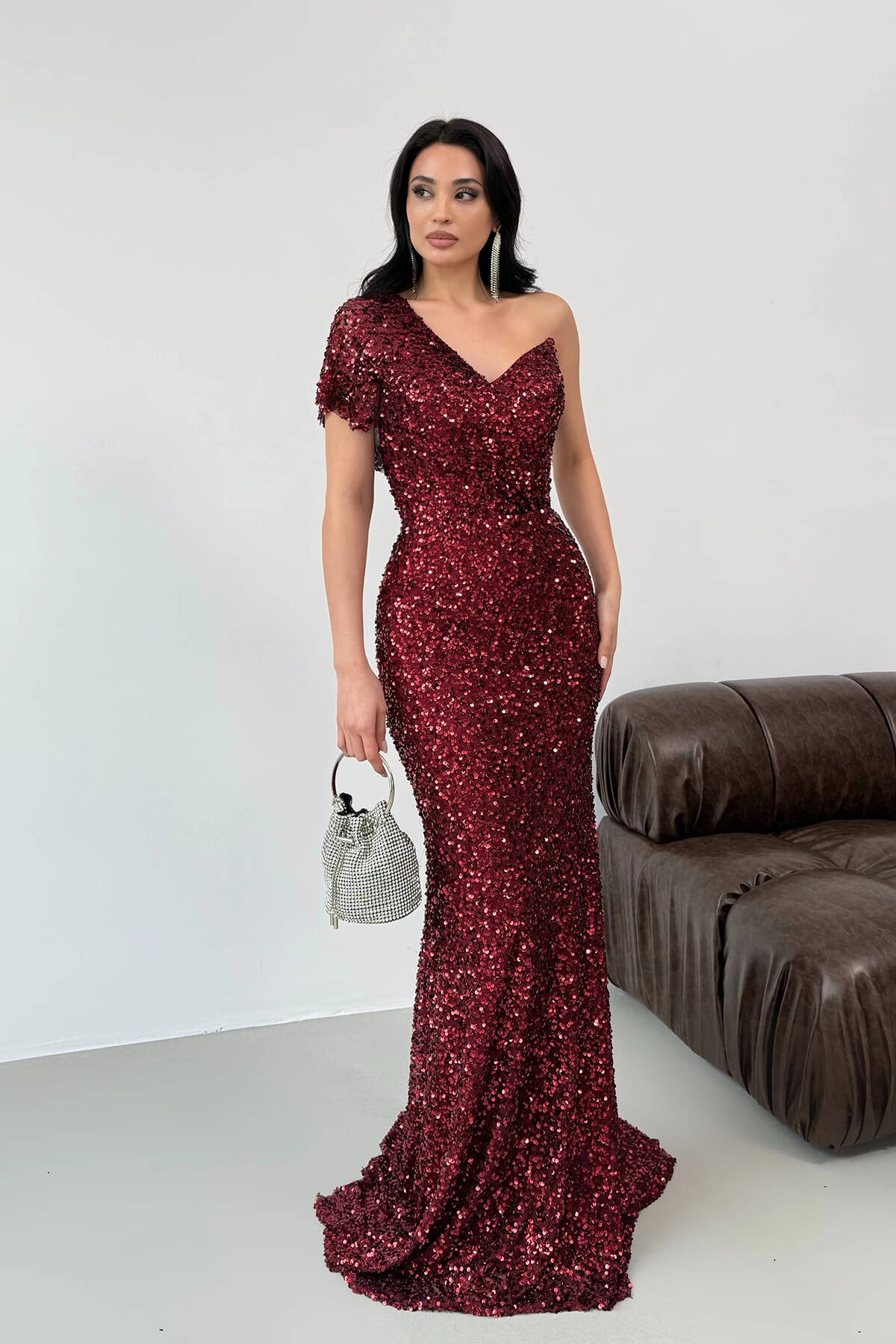 Bordo Tek Omuz Pul Payetli Straplez Abiye 0801130.04 - Ardanewline (1)