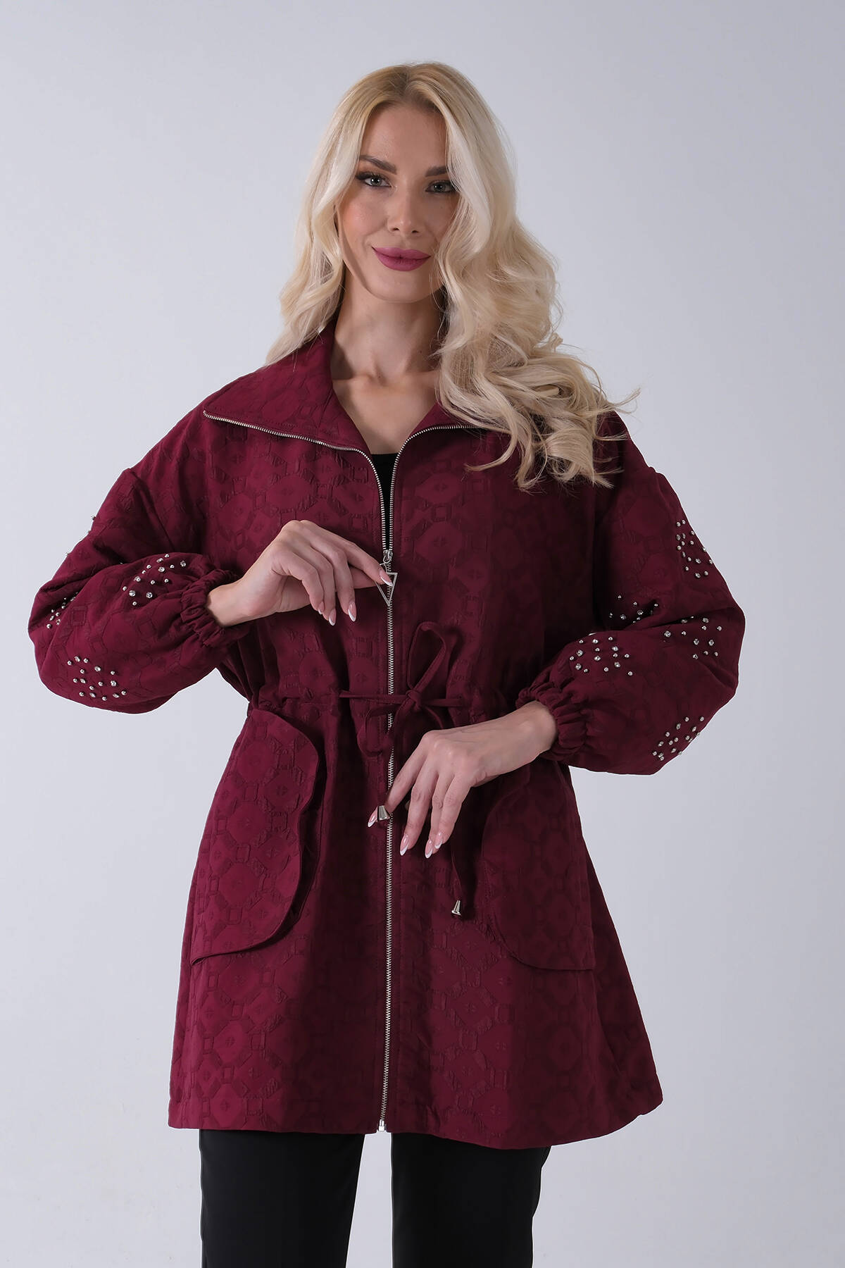 Bordo Üzeri Taş Detaylı Yandan Cepli Trenç 940140177.04 - Ardanewline