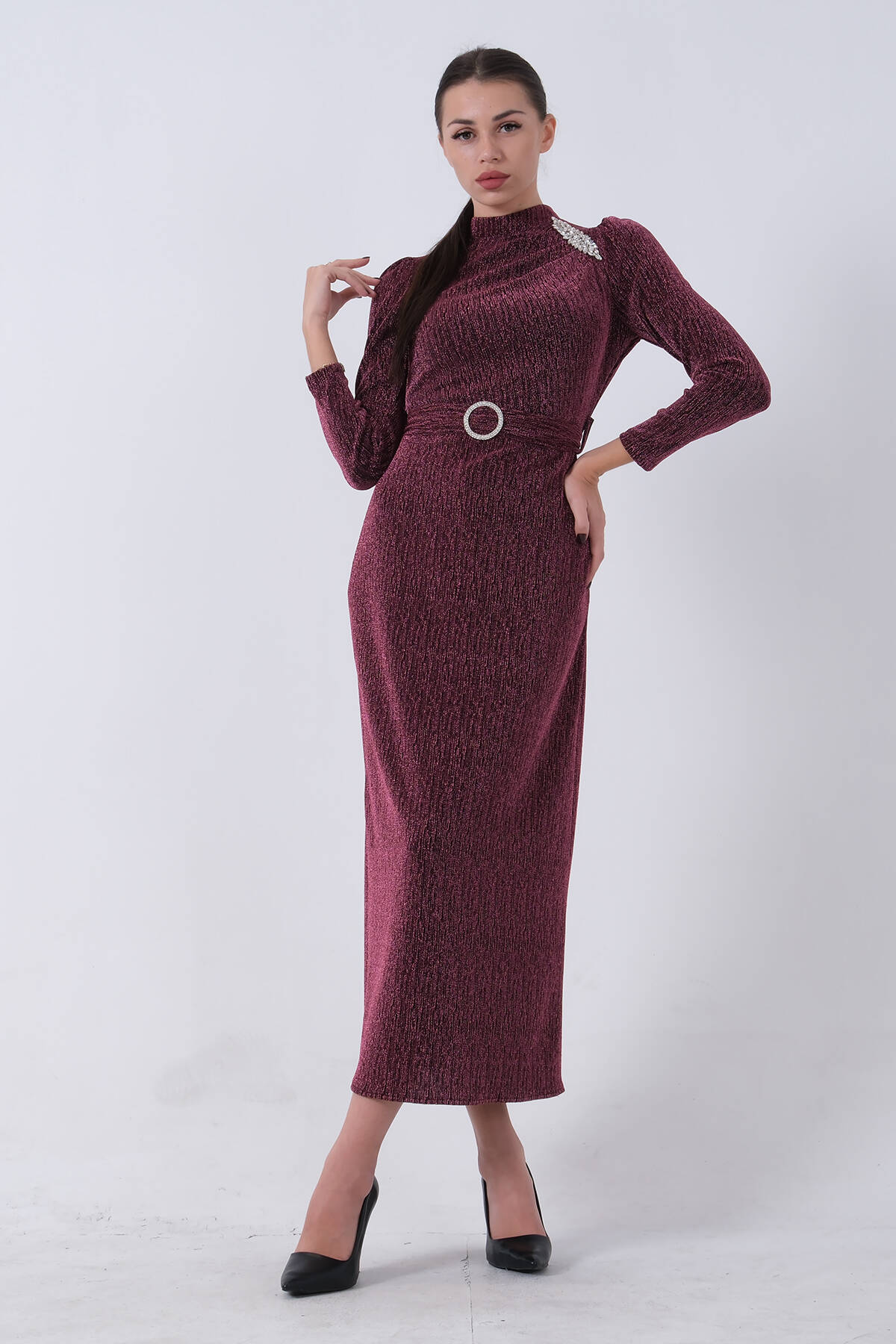 Bordo Yaka Taş Detaylı Simli Kumaş Tesettür Abiye Elbise 4673009.04
