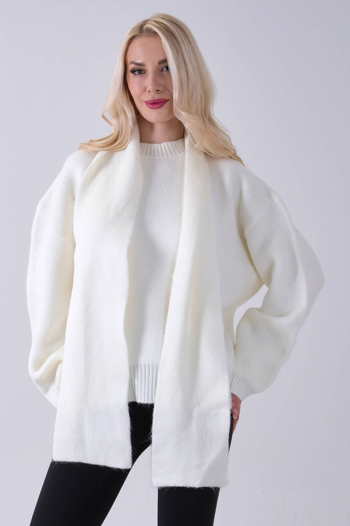 Ekru Şal Aksesuarlı Bisiklet Yaka Triko Kazak 46892633.147 - Ardanewline (1)