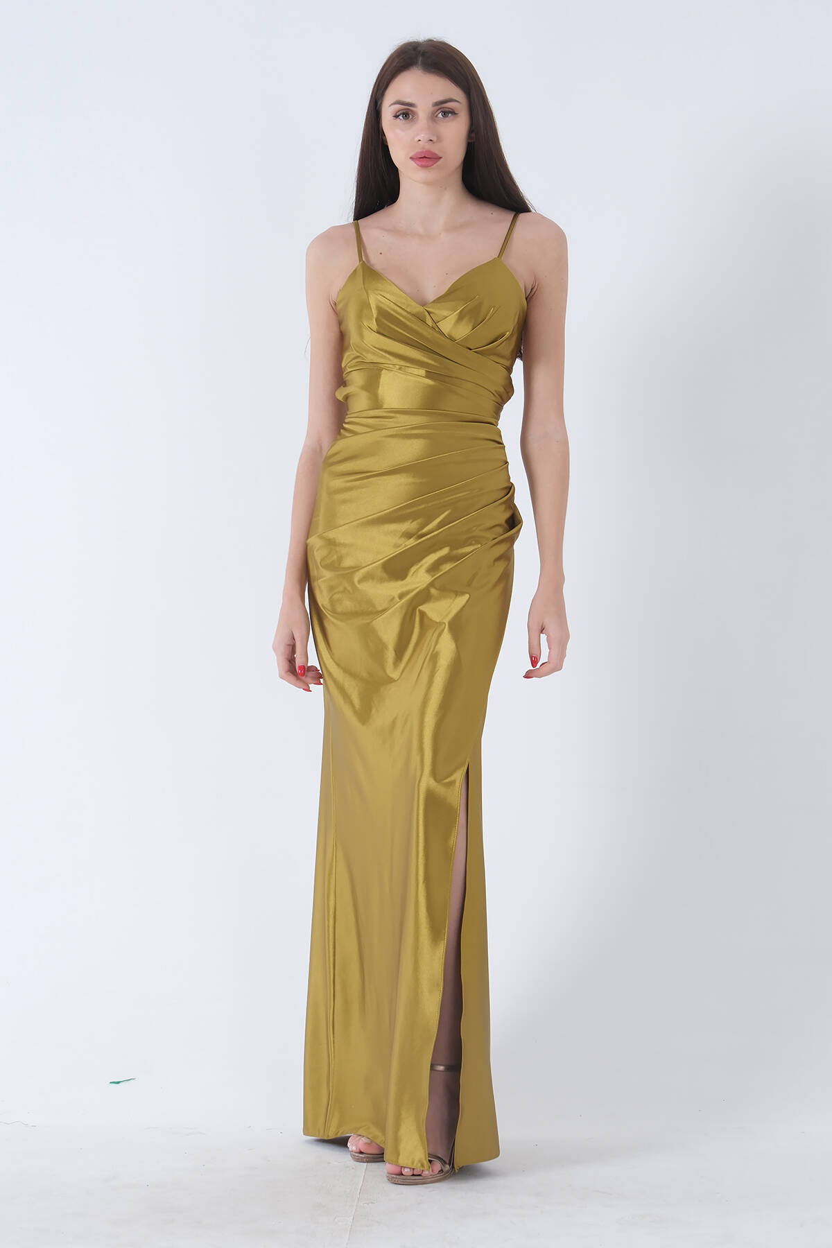 Fıstık Sırt Dekolteli Yırtmaçlı Uzun Saten Abiye Elbise 4522004.22 