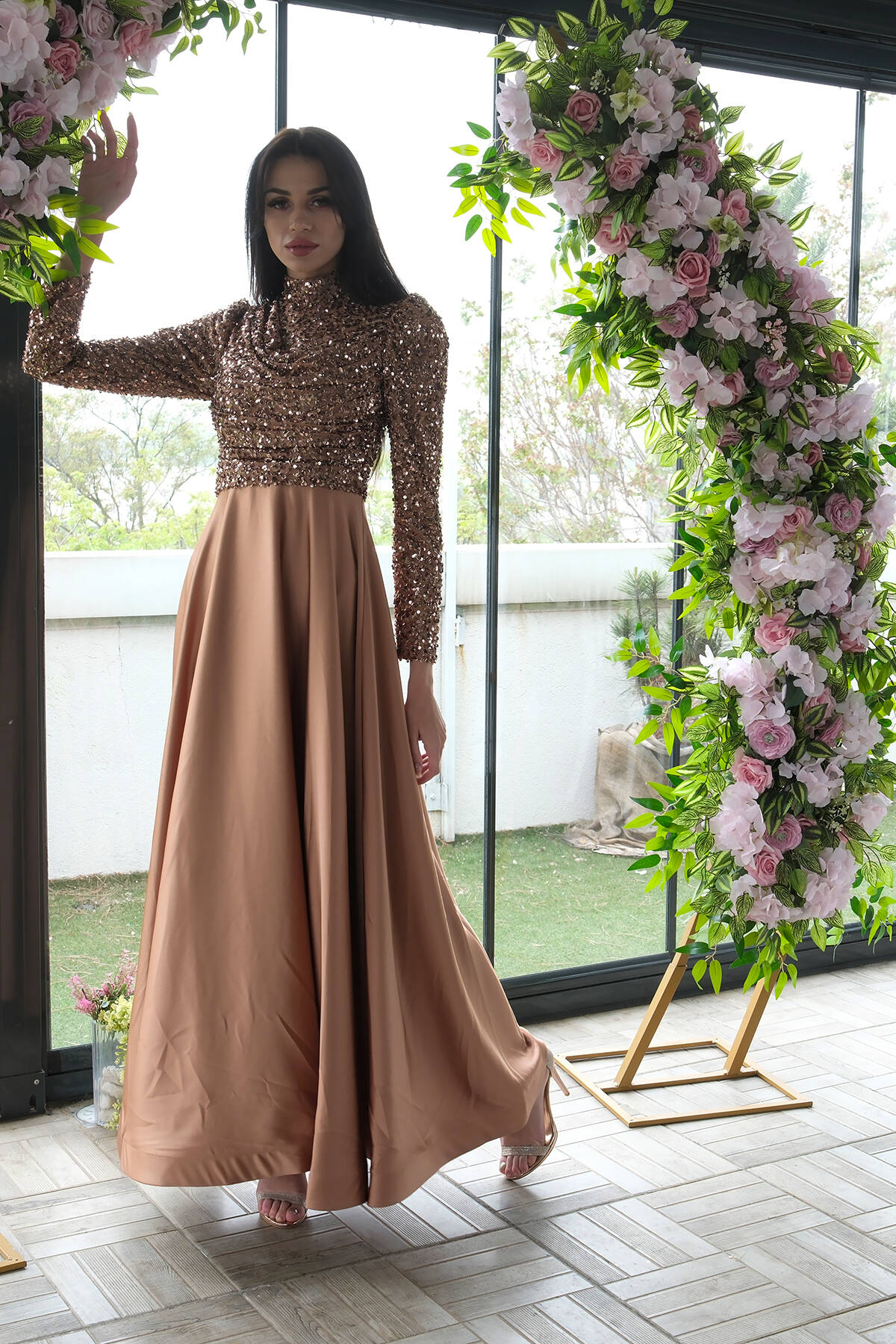 Gold Drapeli Payet Üst Detaylı Eteği Saten Tesettür Abiye 6502504.122 - Ardanewline