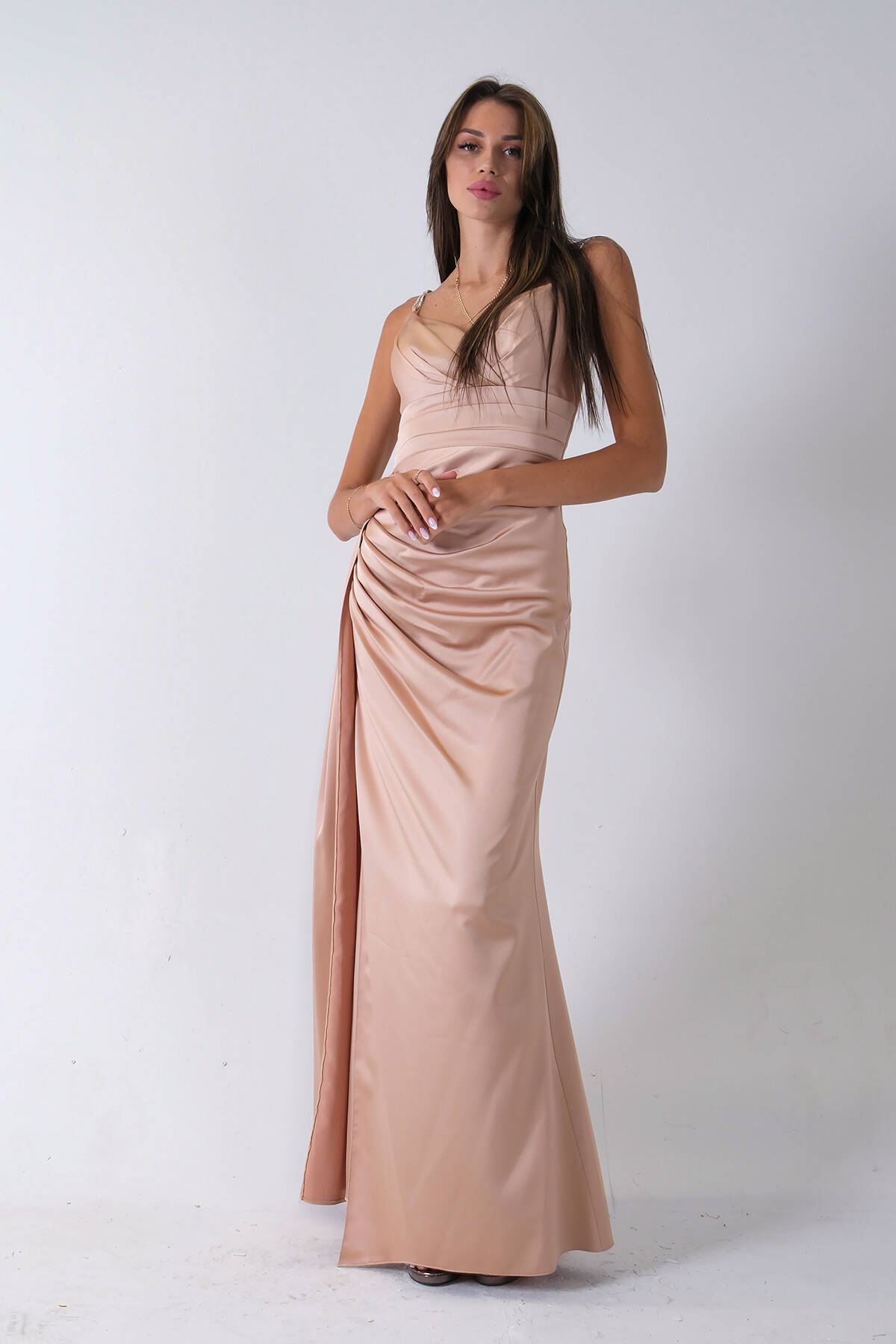 Gold Gümüş Askı Detaylı Yırtmaçlı Straplez Abiye 0801023.122 Gold