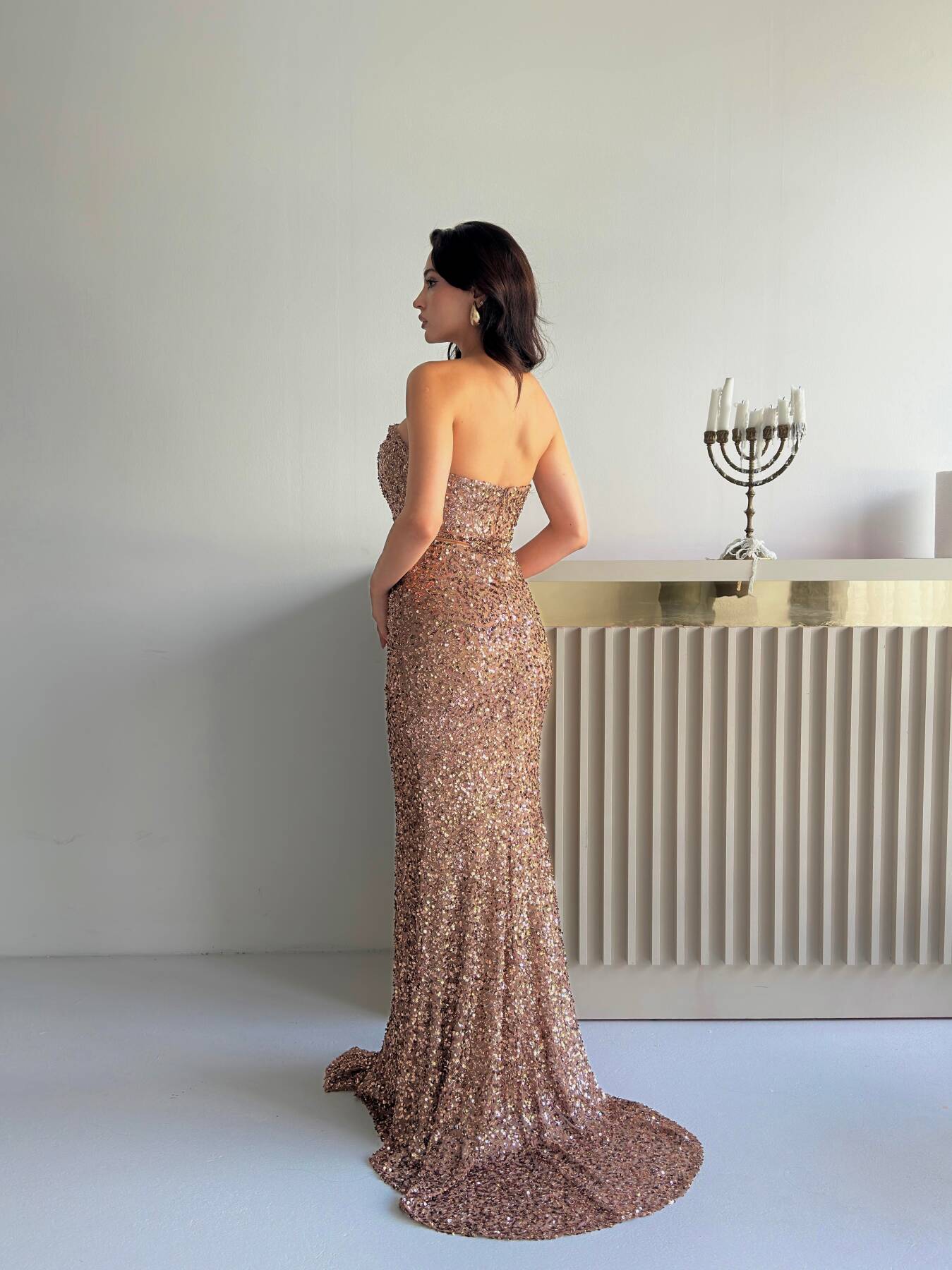 Gold Önü Taş Detaylı Yırtmaçlı Pul Payet Straplez Abiye 0801163.122 - Ardanewline (1)