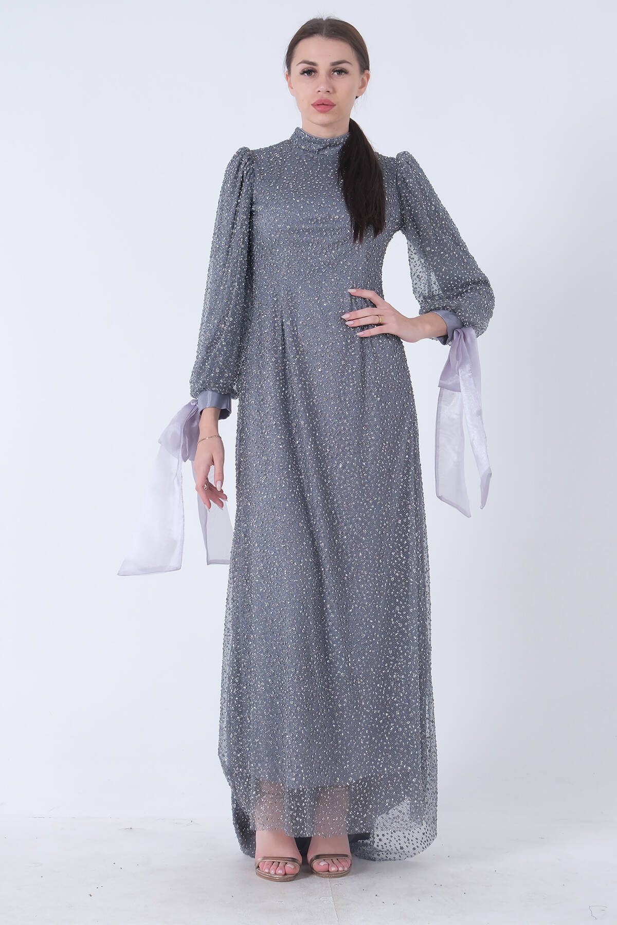 Gri Taş İşlemeli Hakim Yaka Fiyonklu Tesettür Abiye 6502462.06 
