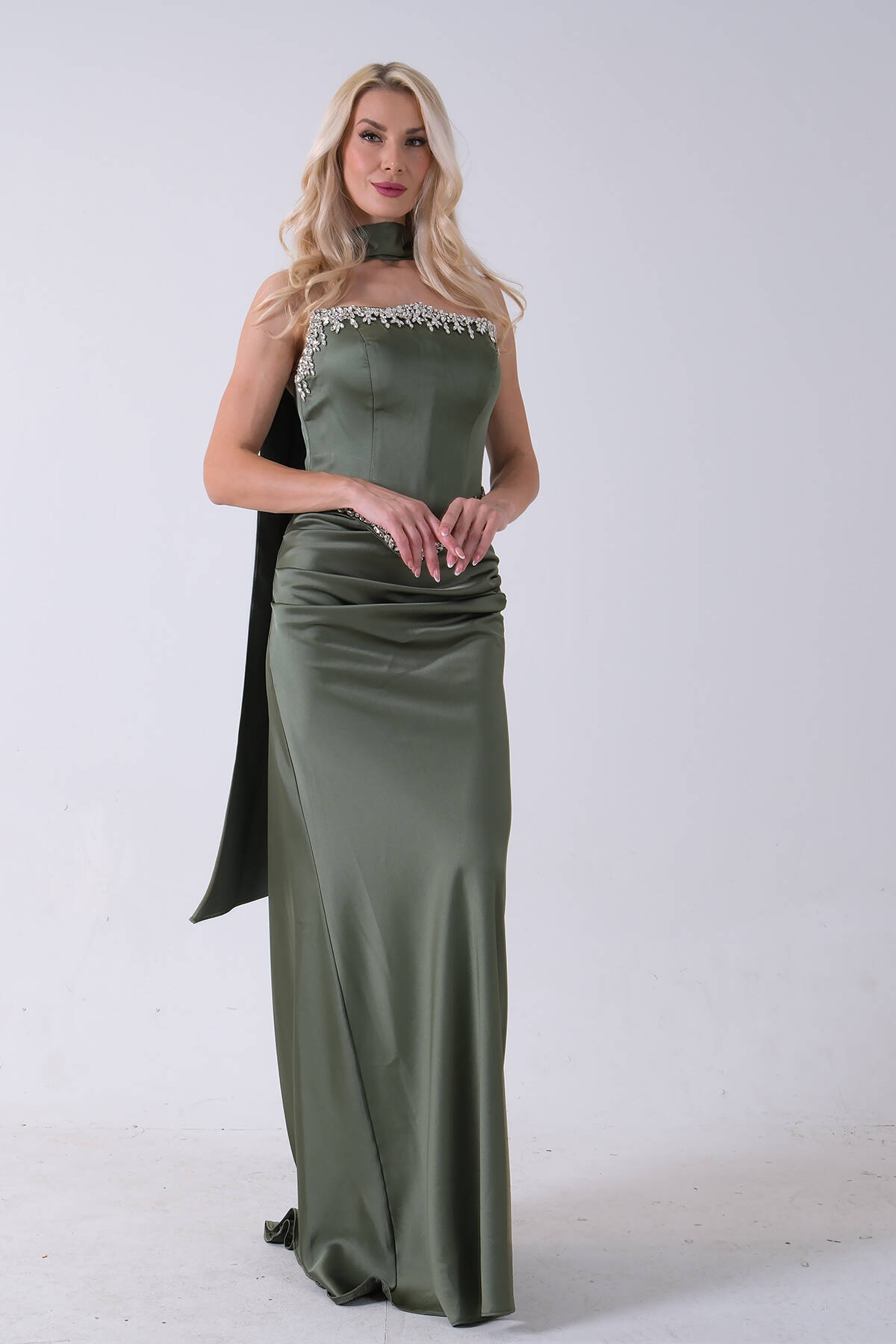 Haki Üzeri Taş İşleme Detaylı Kuşak Bağlama Detaylı Straplez Abiye 08011801.23 - Ardanewline (1)