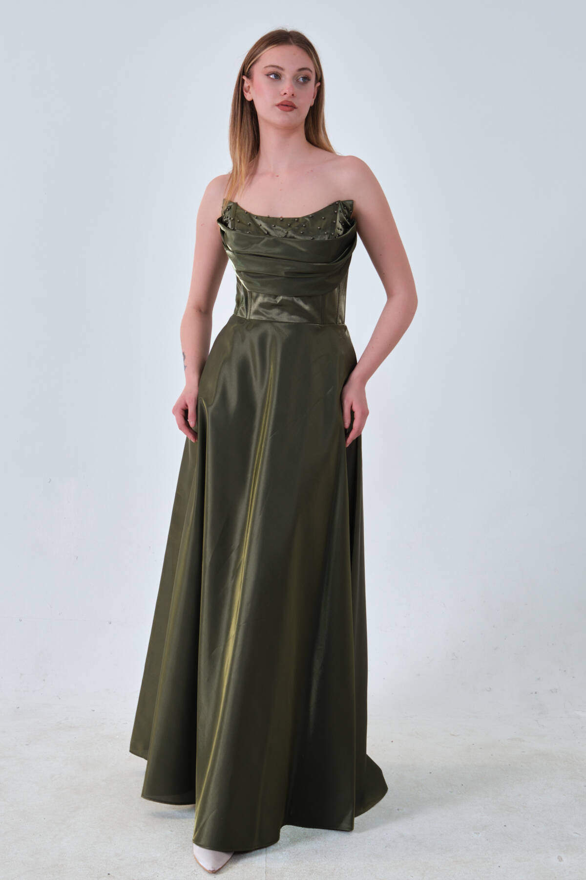 Haki Yaka Boncuk Detaylı Drapeli Abiye 0801087.23 - Ardanewline