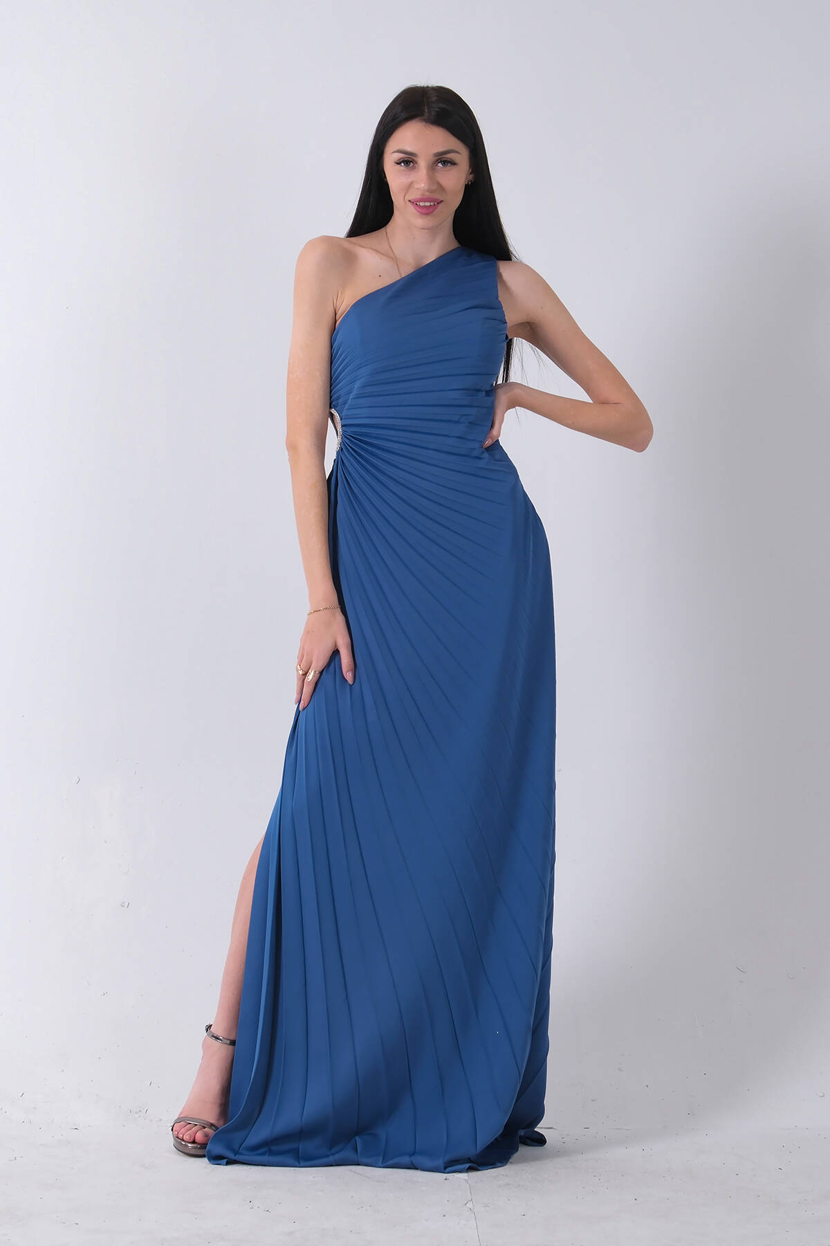 İndigo Bel Dekolteli Taş İşlemeli Abiye Elbise 4521014.98 İndigo