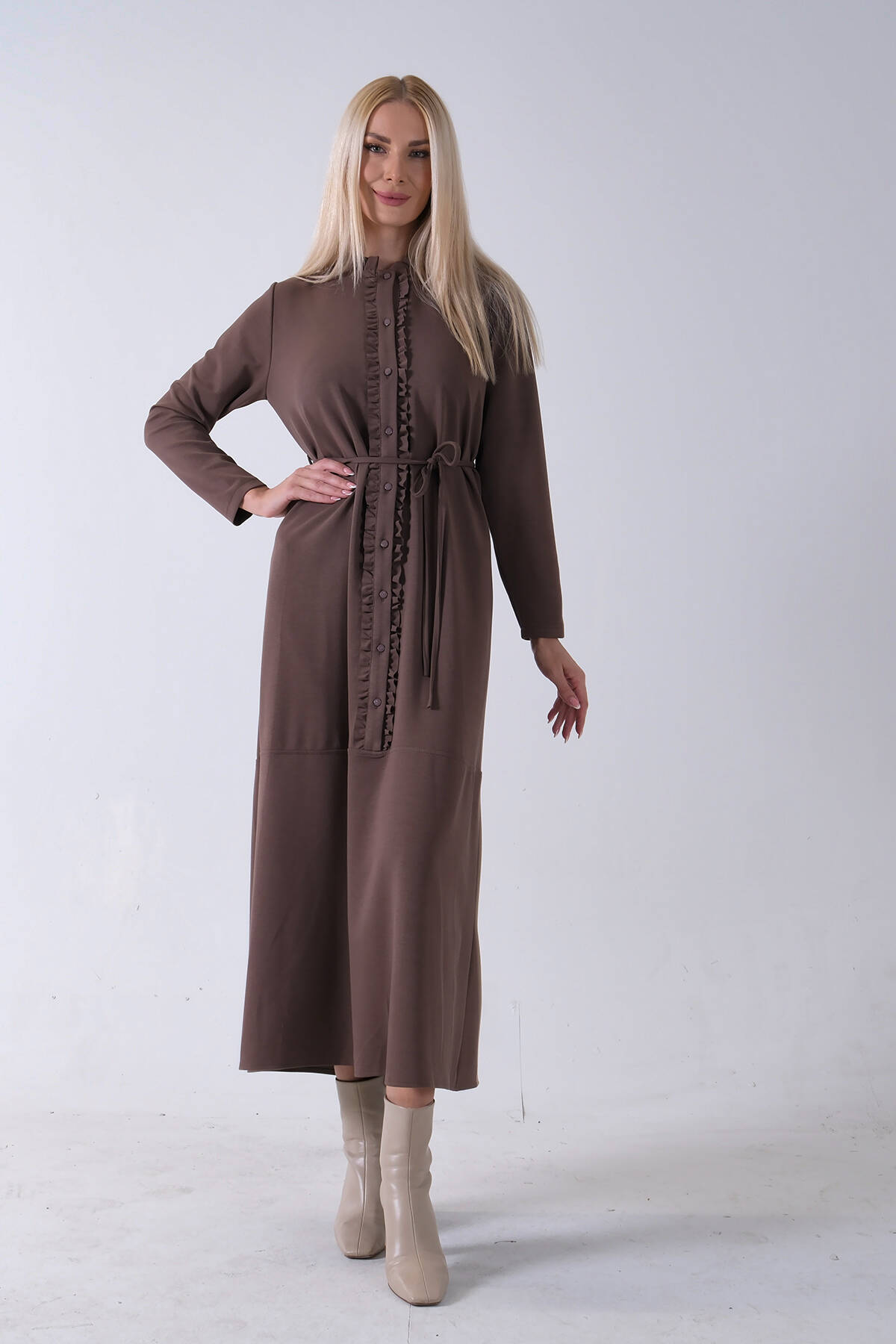 Kahve Belden Bağlamalı Yaka Fırfır Detaylı Düğme Kapamalı Elbise 4571574.05 - Ardanewline (1)