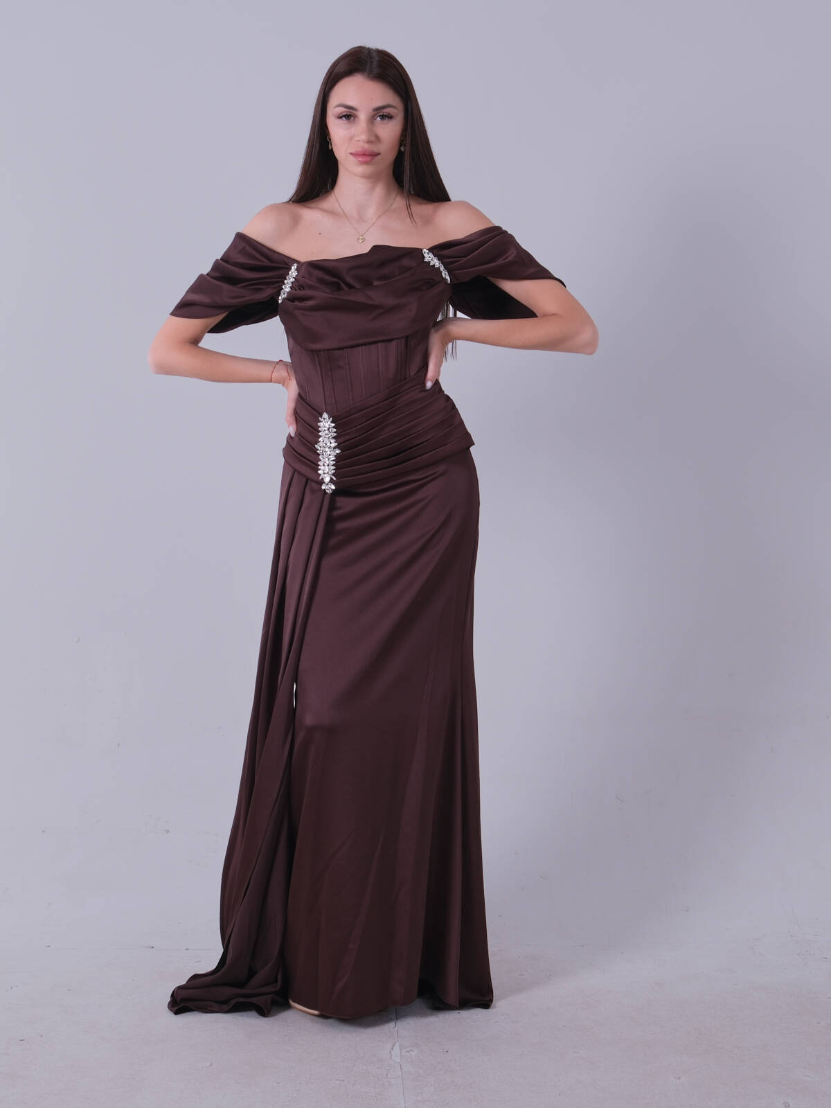 Kahve Beli ve Omzu Taş Detaylı Kuşaklı Abiye 0801206.05 Kahve