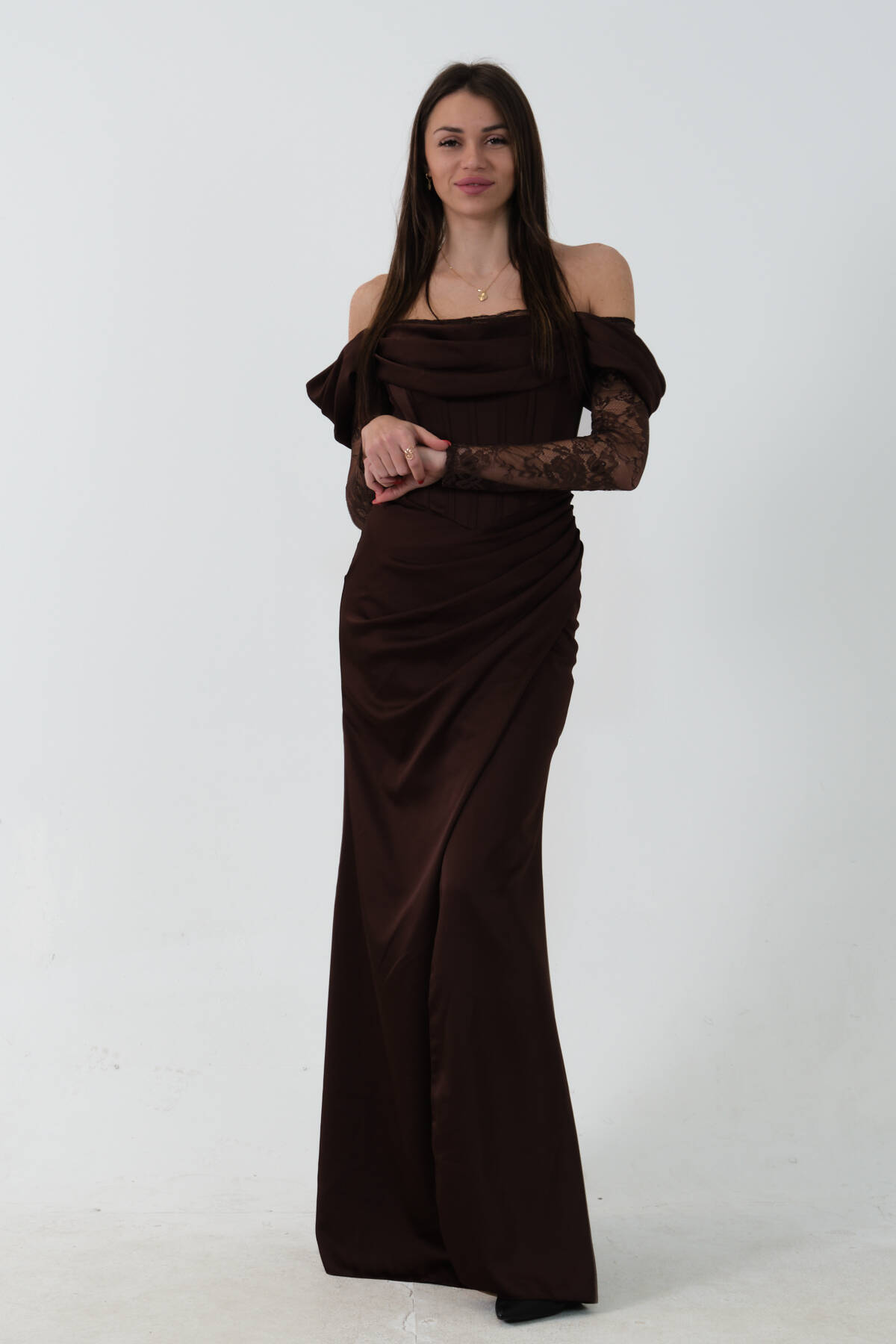 Kahve Düşük Omuz Dantel Kolu Korsajlı Abiye 9705830.05 Kahve