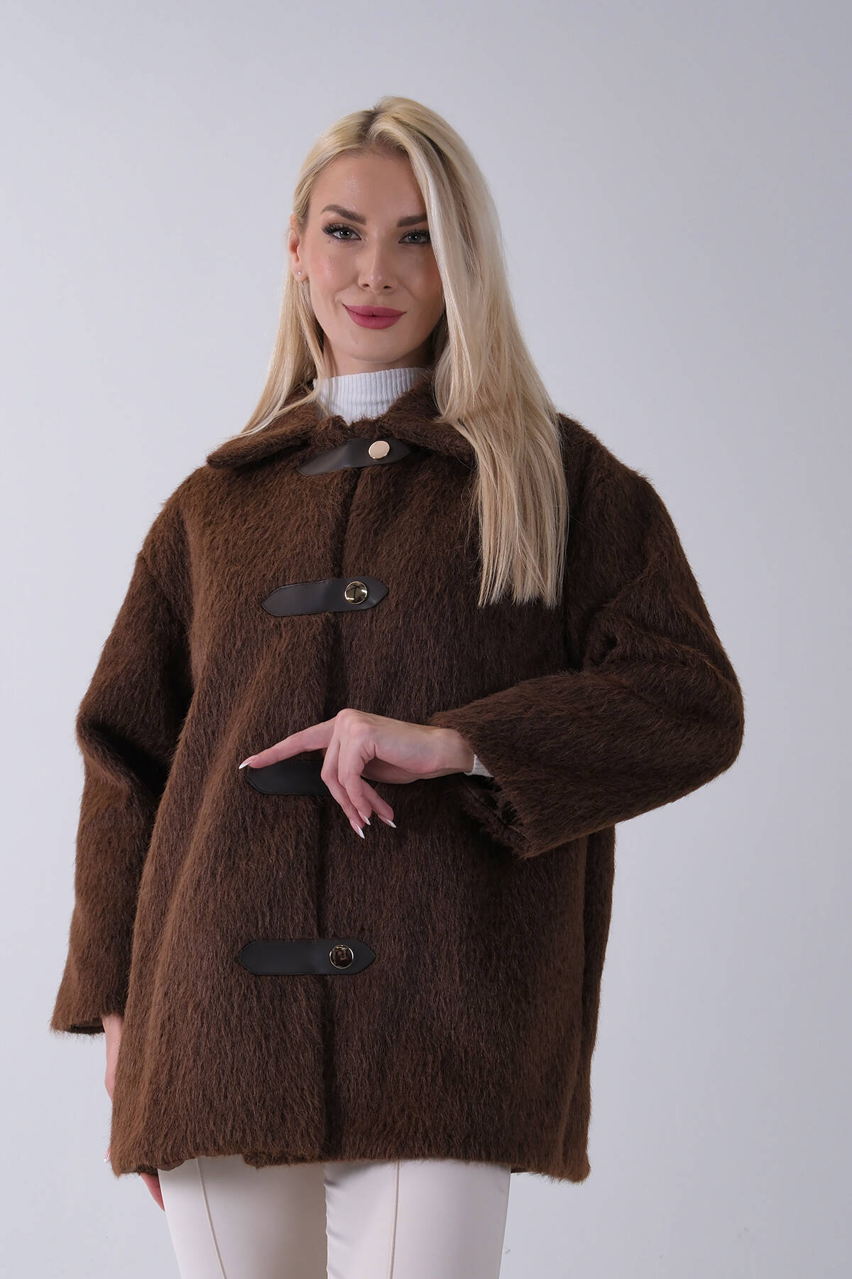 Kahve Gömlek Yakalı 4 Düğme Deri Bukle Detaylı Kaşe Yün Ceket 5307122.05 - Ardanewline (1)