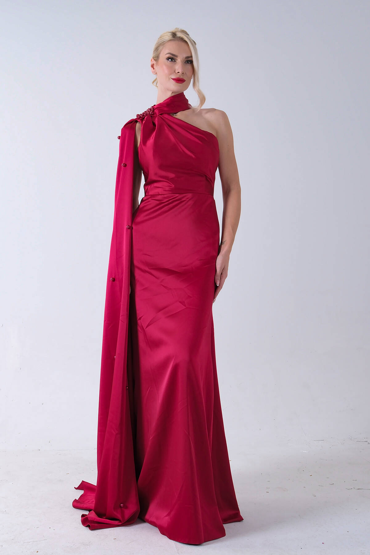 Kırmızı Yaka Kuşak Detaylı Tek Omuz Abiye 0801099.08 Kırmızı