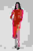 Kırmızı Yırtmaçlı Tokalı Elbise 0104025.08 