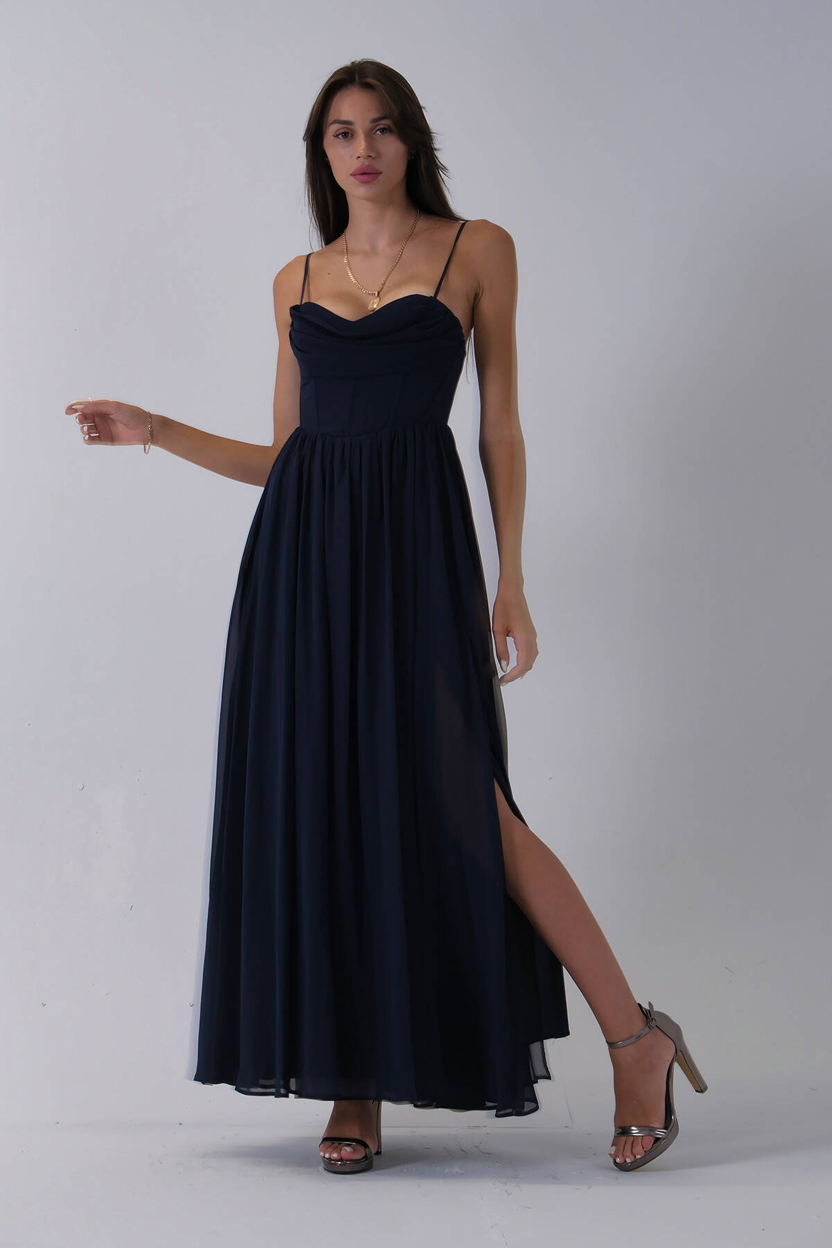 Lacivert Askılı Drapeli Uzun Şifon Abiye 08020032.02 Lacivert