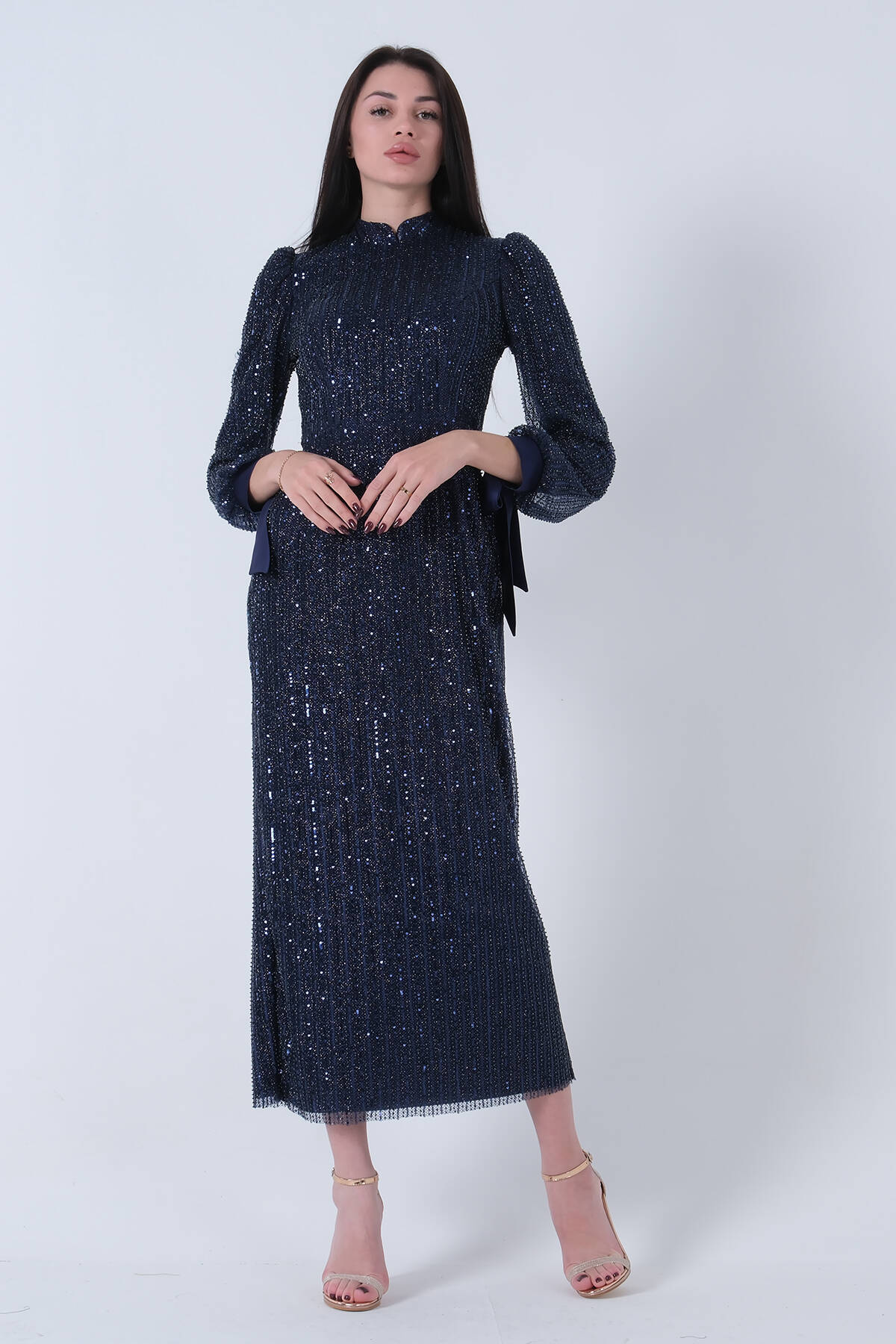 Lacivert Bilek Ucu Saten Kurdele Pullu Tesettür Abiye 6502471.02 - Ardanewline