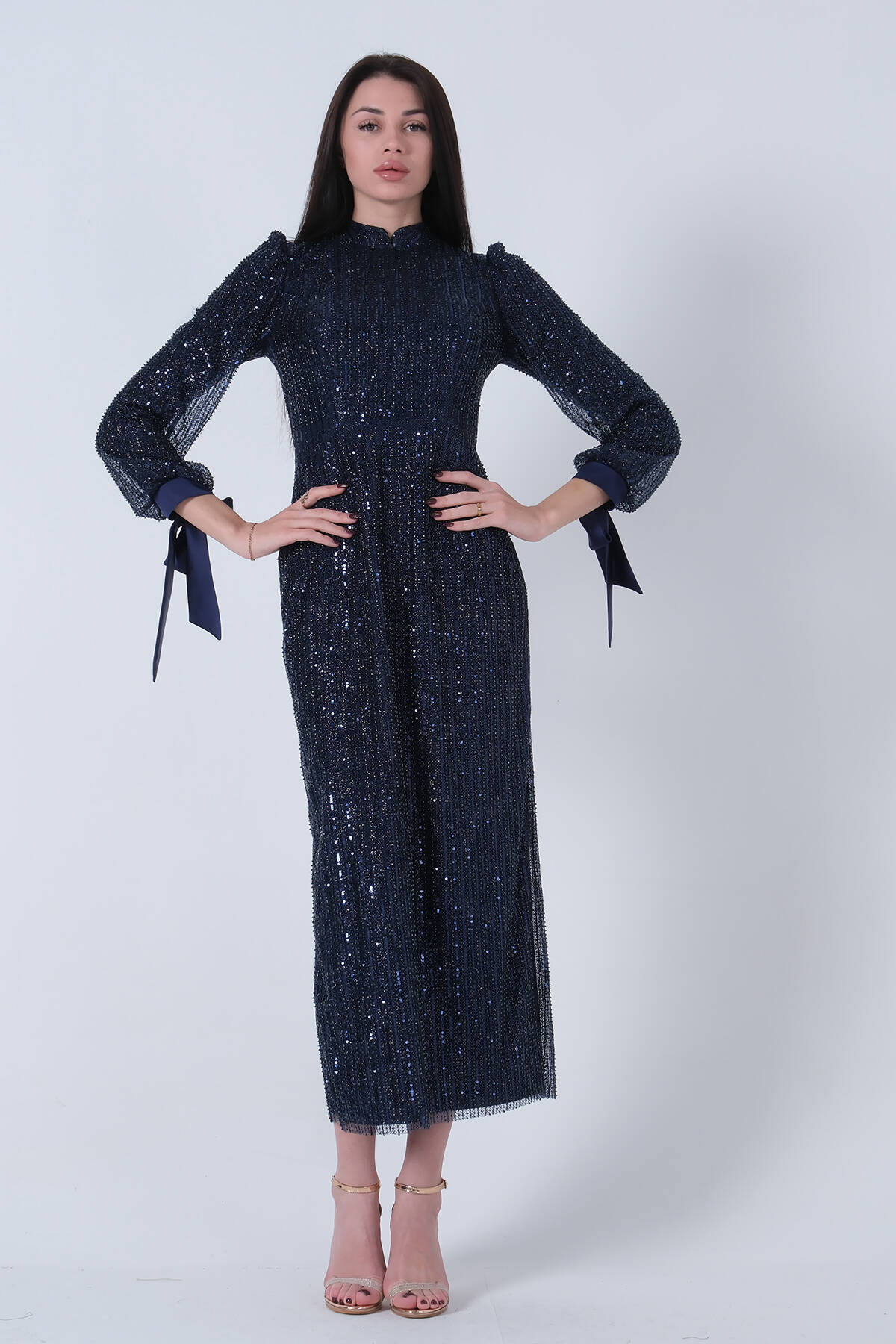 Lacivert Bilek Ucu Saten Kurdele Pullu Tesettür Abiye 6502471.02 - Ardanewline (1)