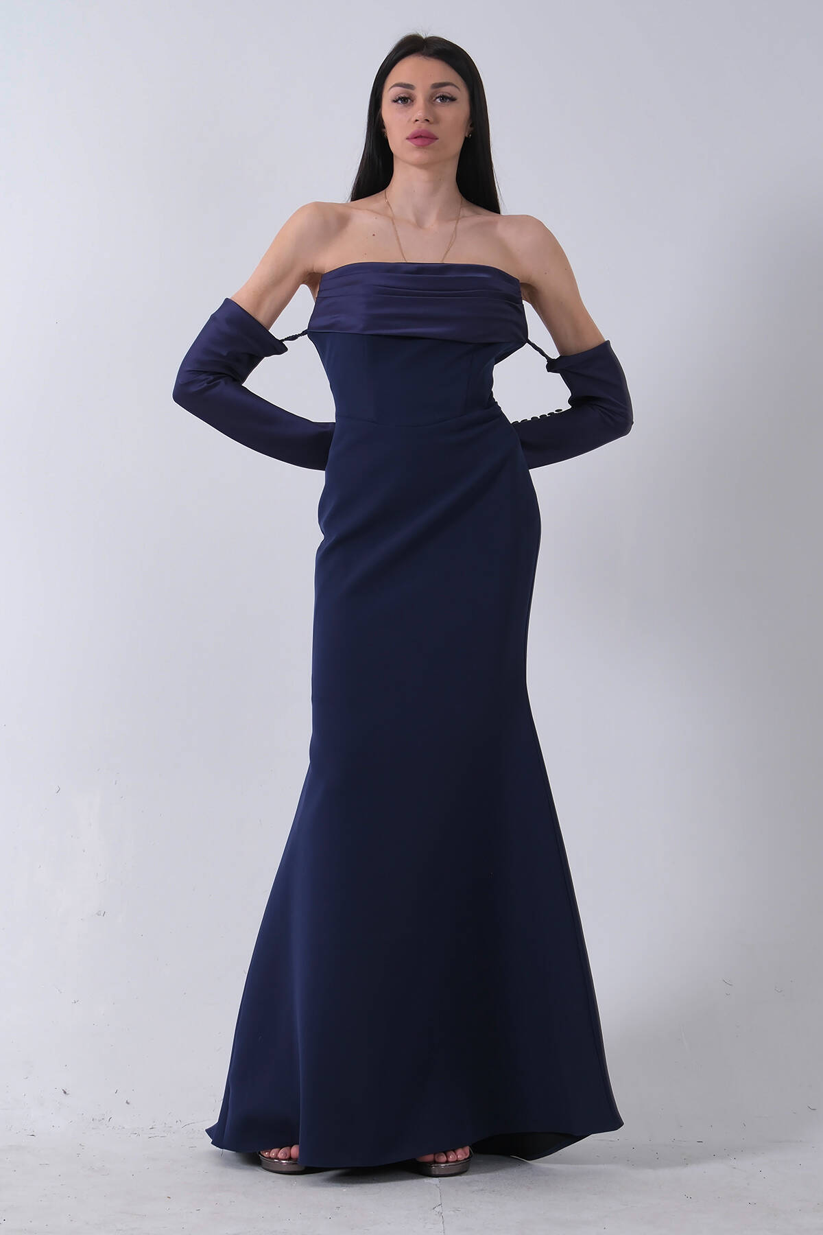 Lacivert Drapeli Düğme Detaylı Uzun Abiye 9705361.02 Lacivert