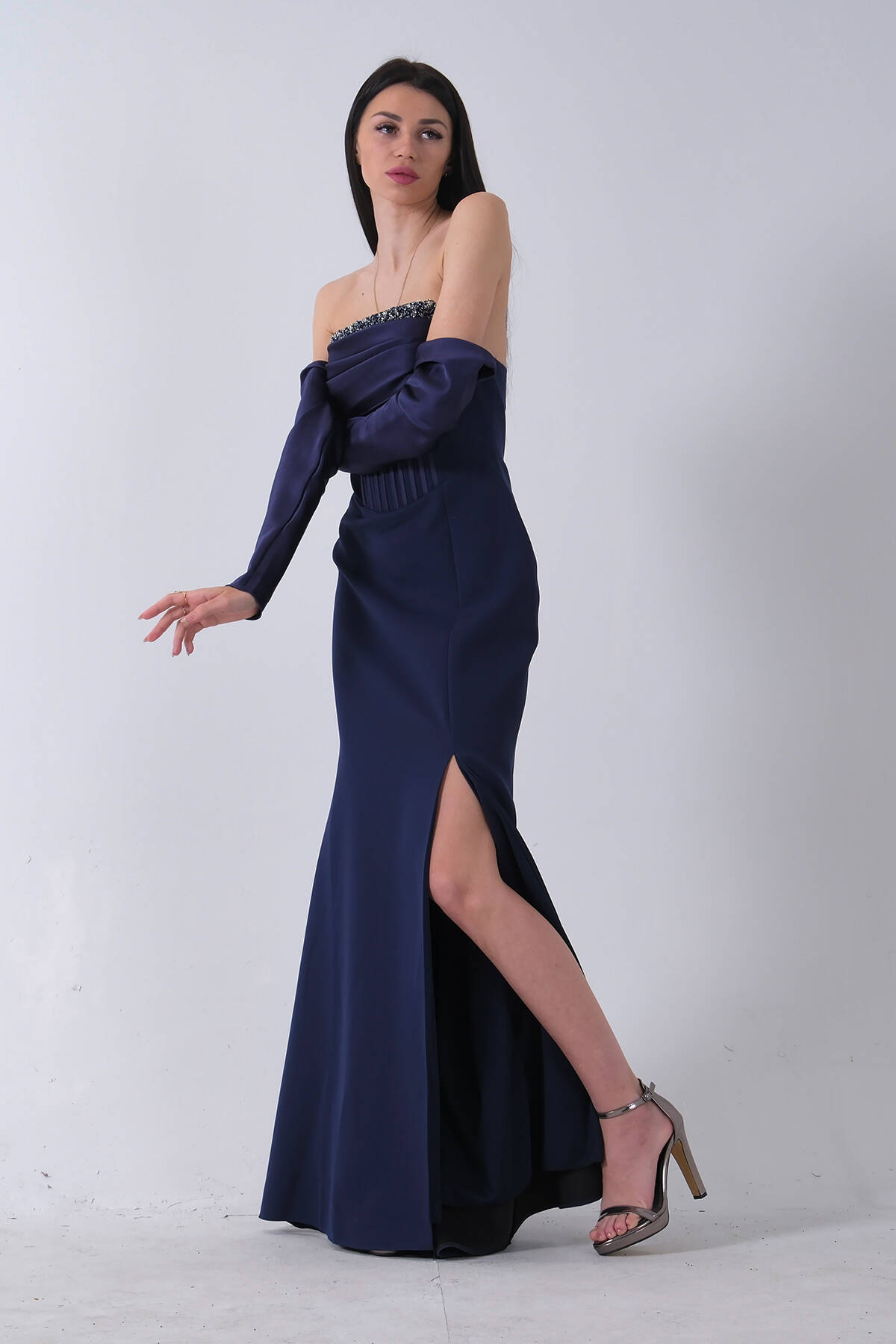 Lacivert Göğüs Taş İşleme Detaylı Drapeli Abiye 9705446.02
