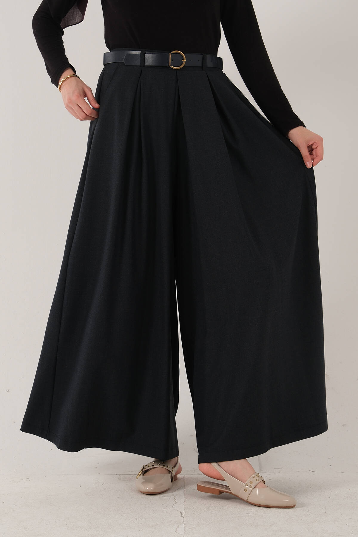 Lacivert Kemerli Yandan Cepli Bol Paça Pantolon 474479.02 - Ardanewline