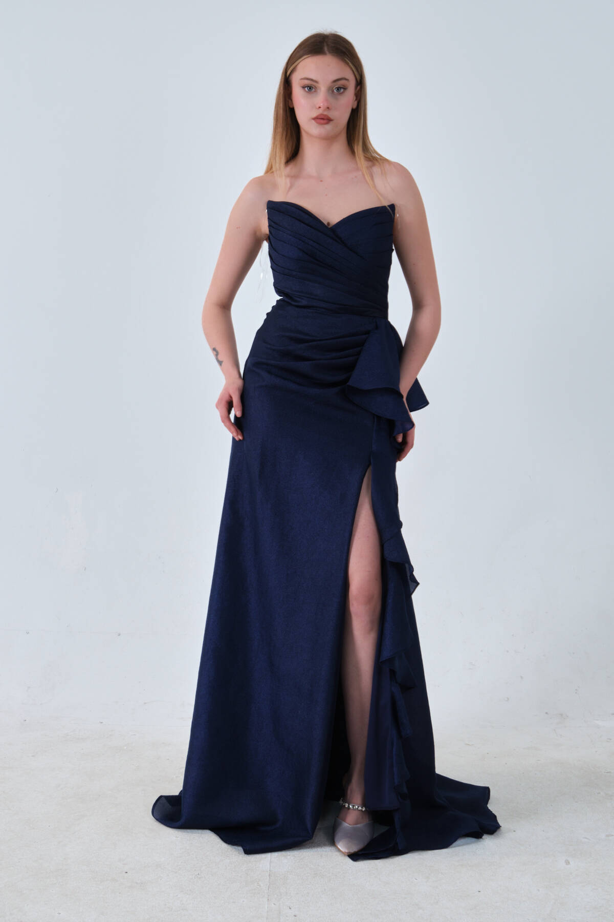 Lacivert Önü Fırfırlı Straplez Abiye 0801184.02 Lacivert