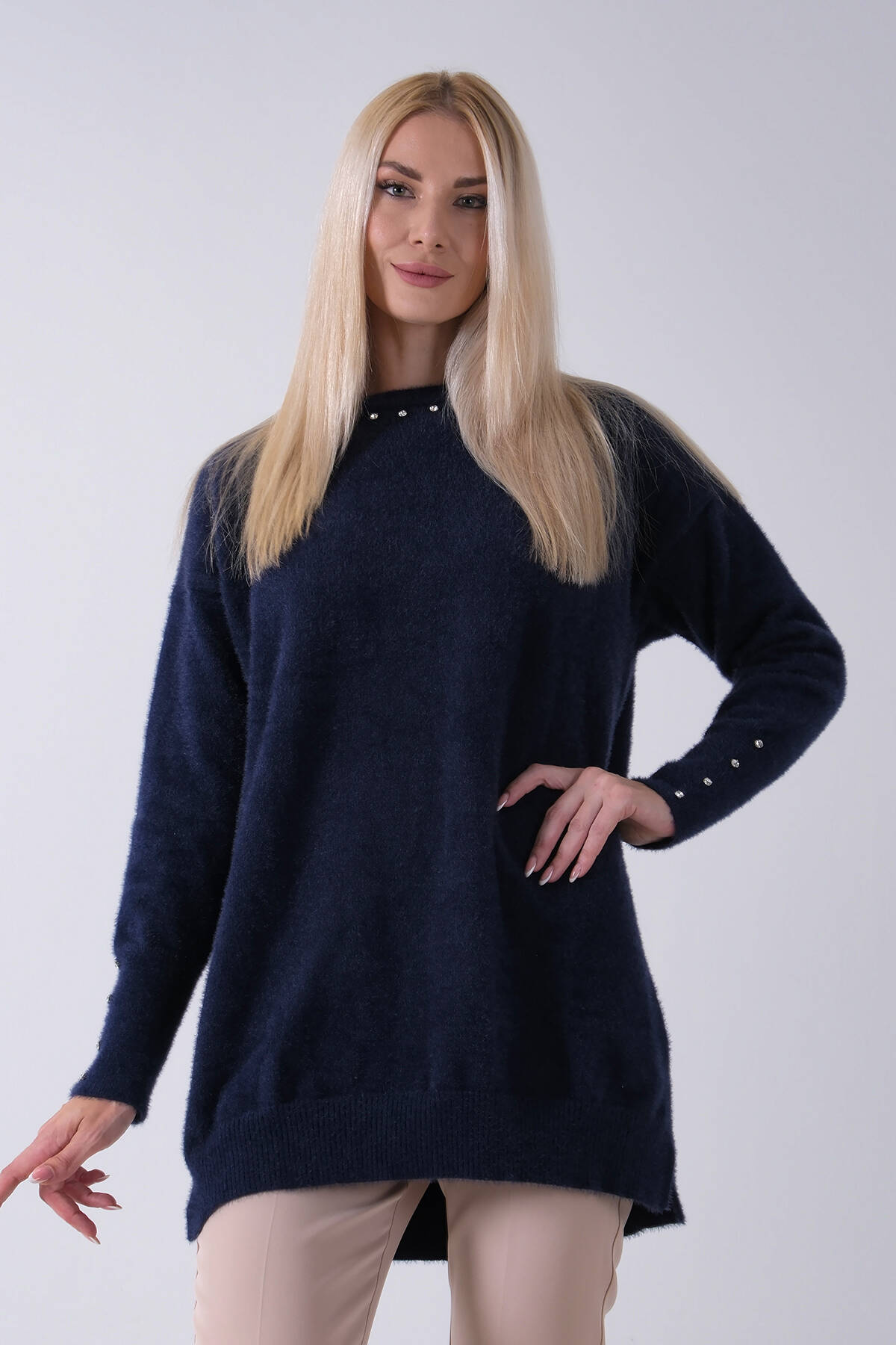 Lacivert Yaka ve Kolları Taş Detaylı Bisiklet Yaka Kazak 44530206.02 - Ardanewline