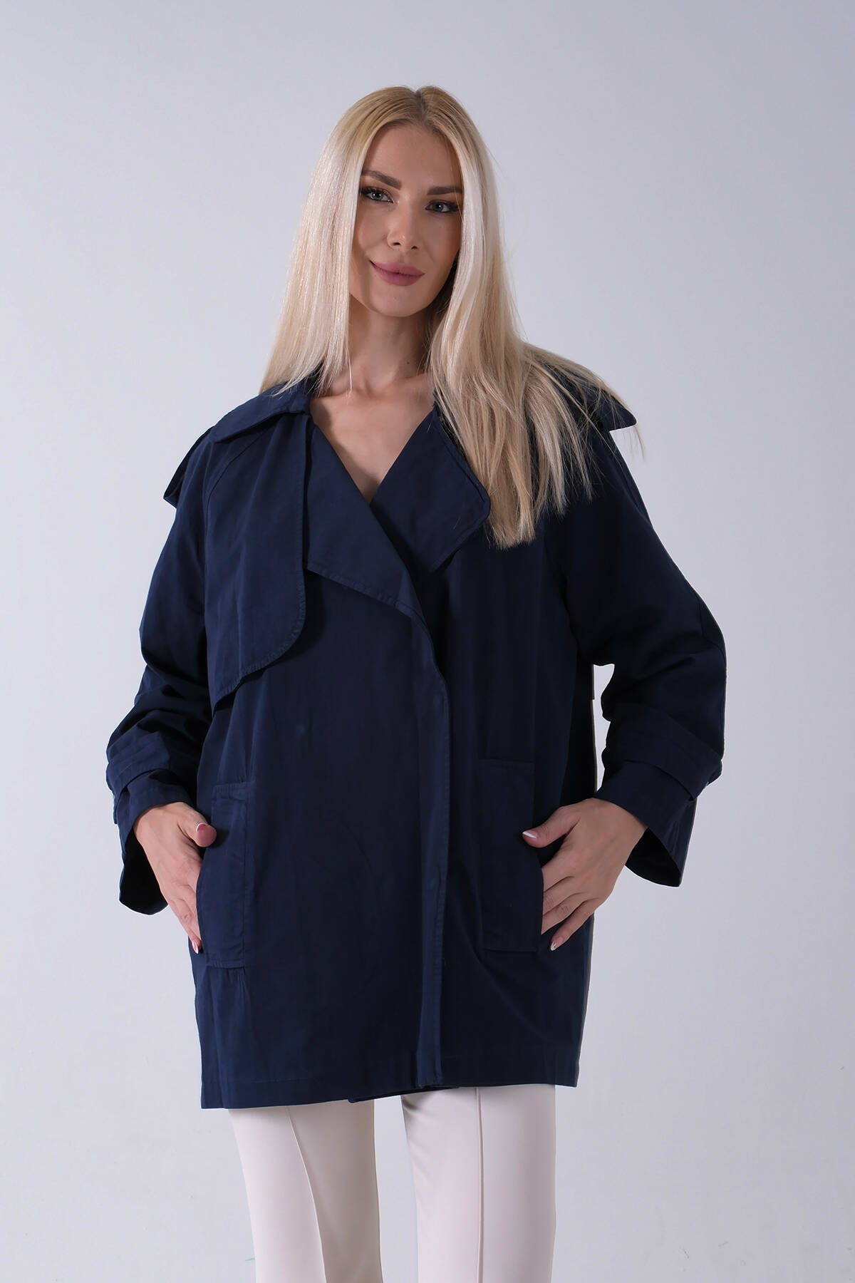 Lacivert Yandan Cepli Omuz Apolet Detaylı Trenç 422234.02 - Ardanewline