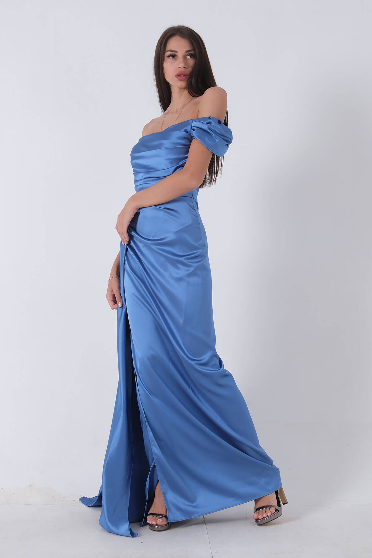 Mavi Drape Detaylı Saten Kumaş Abiye Elbise 9704858.16