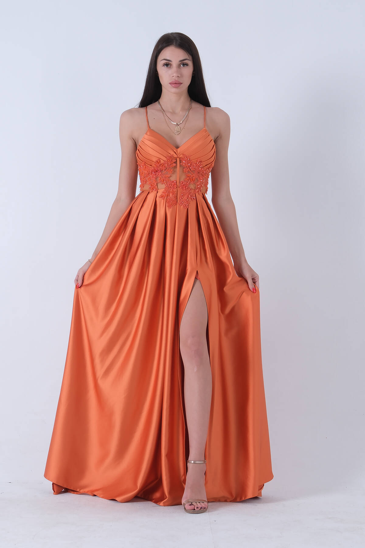 Oranj Yırtma Detaylı İp Askılı Saten Abiye Elbise 9704981.24