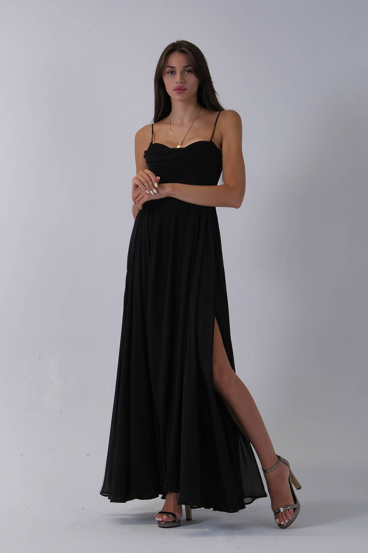 Siyah Askılı Drapeli Uzun Şifon Abiye 08020032.01 Siyah