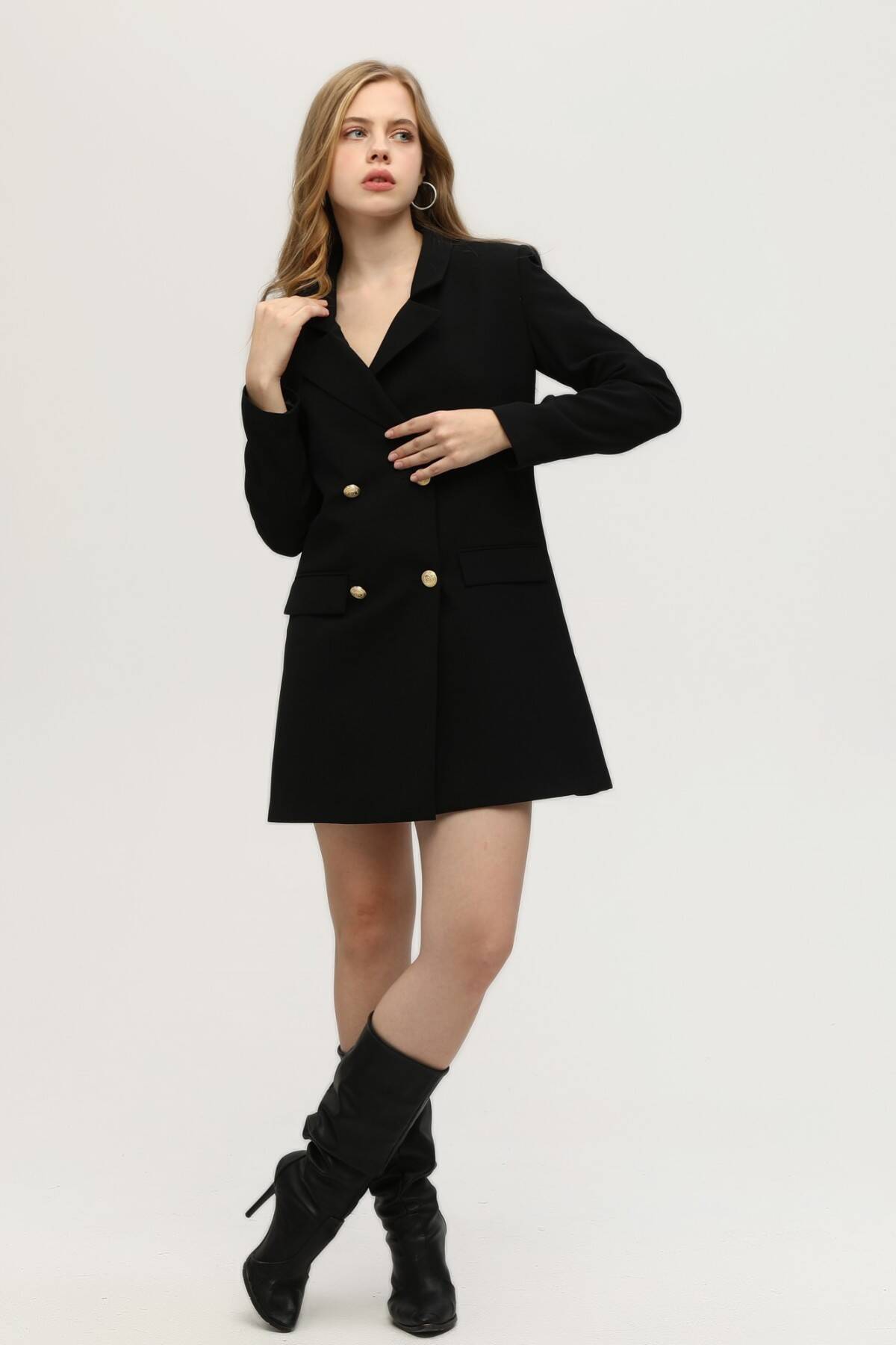 Siyah Astarlı Düğme Kapamalı Blazer Ceket 0105123.01 