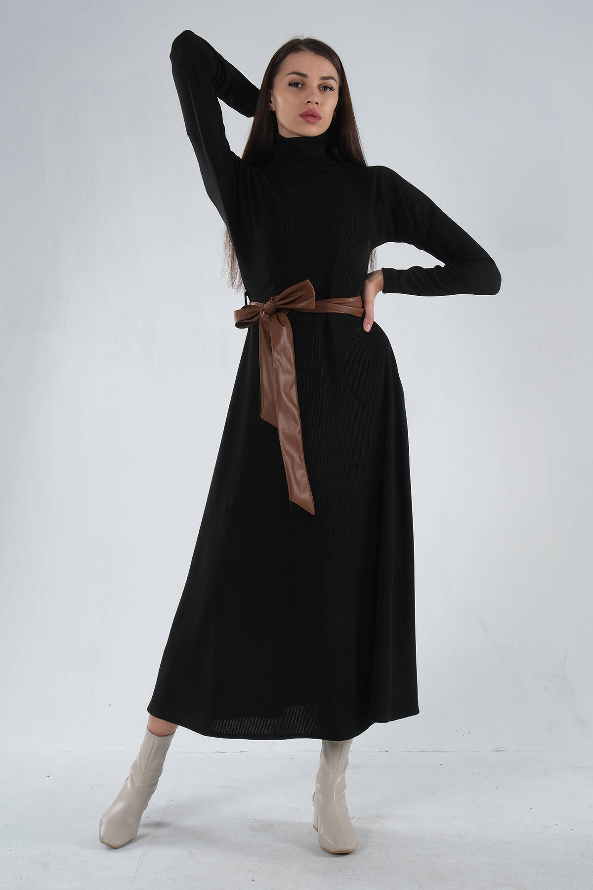 Siyah Beli Kemerli Örme Elbise 0104030.01 