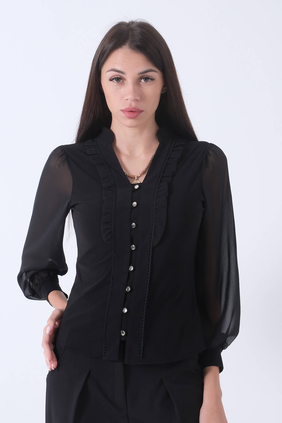 Siyah Fırfır Aksesuarlı Düğmeli Gömlek 4202760.01 