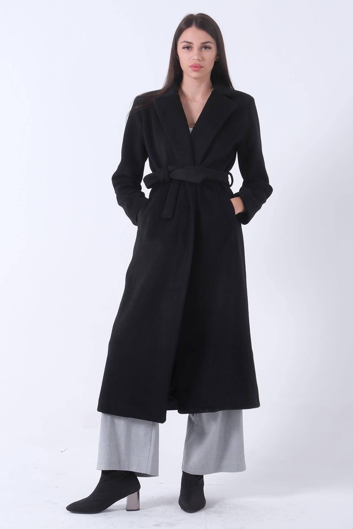 Siyah Fleto Cepli Yırtmaçlı Astarlı Kaşe Kaban 31050661.01 - Ardanewline