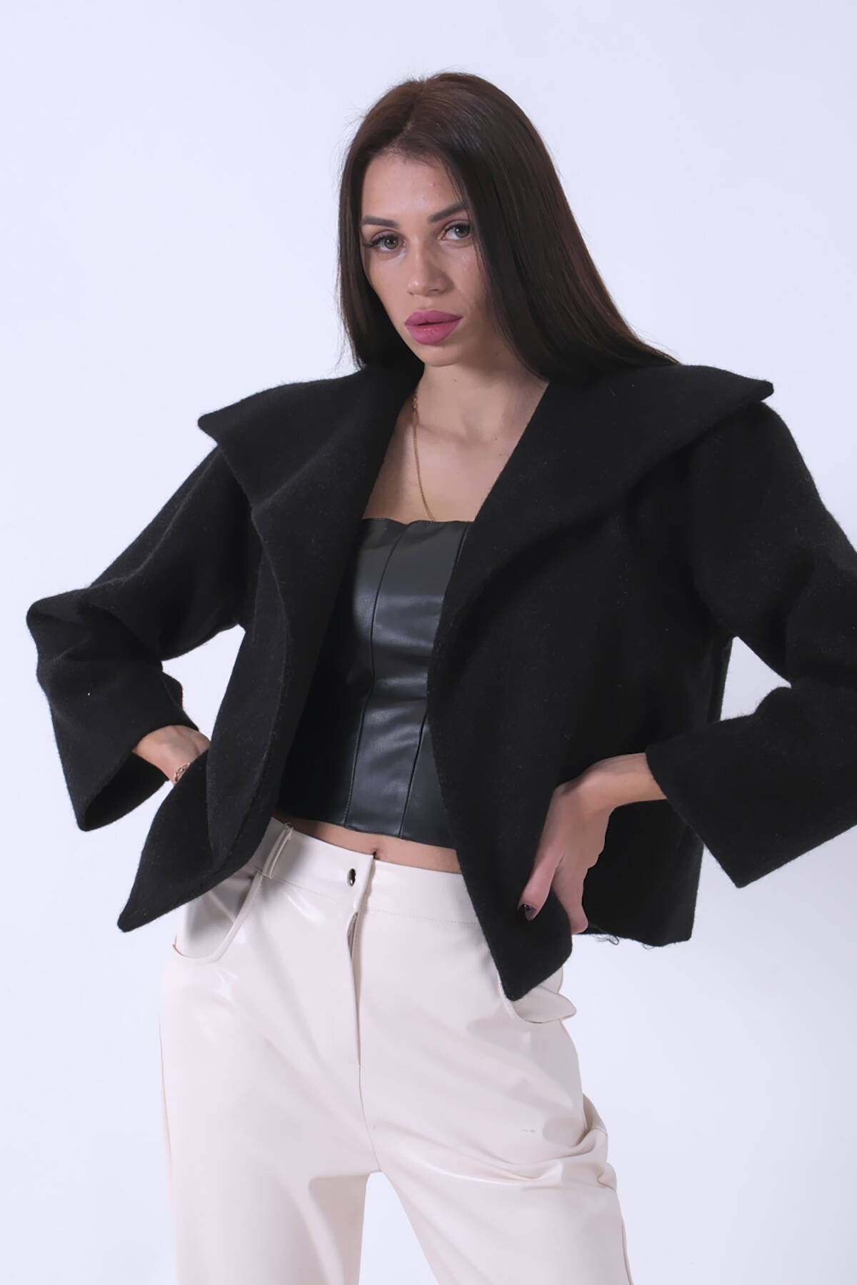 Siyah Peluş Şal Yaka Kapamasız Ceket 0105139.01 