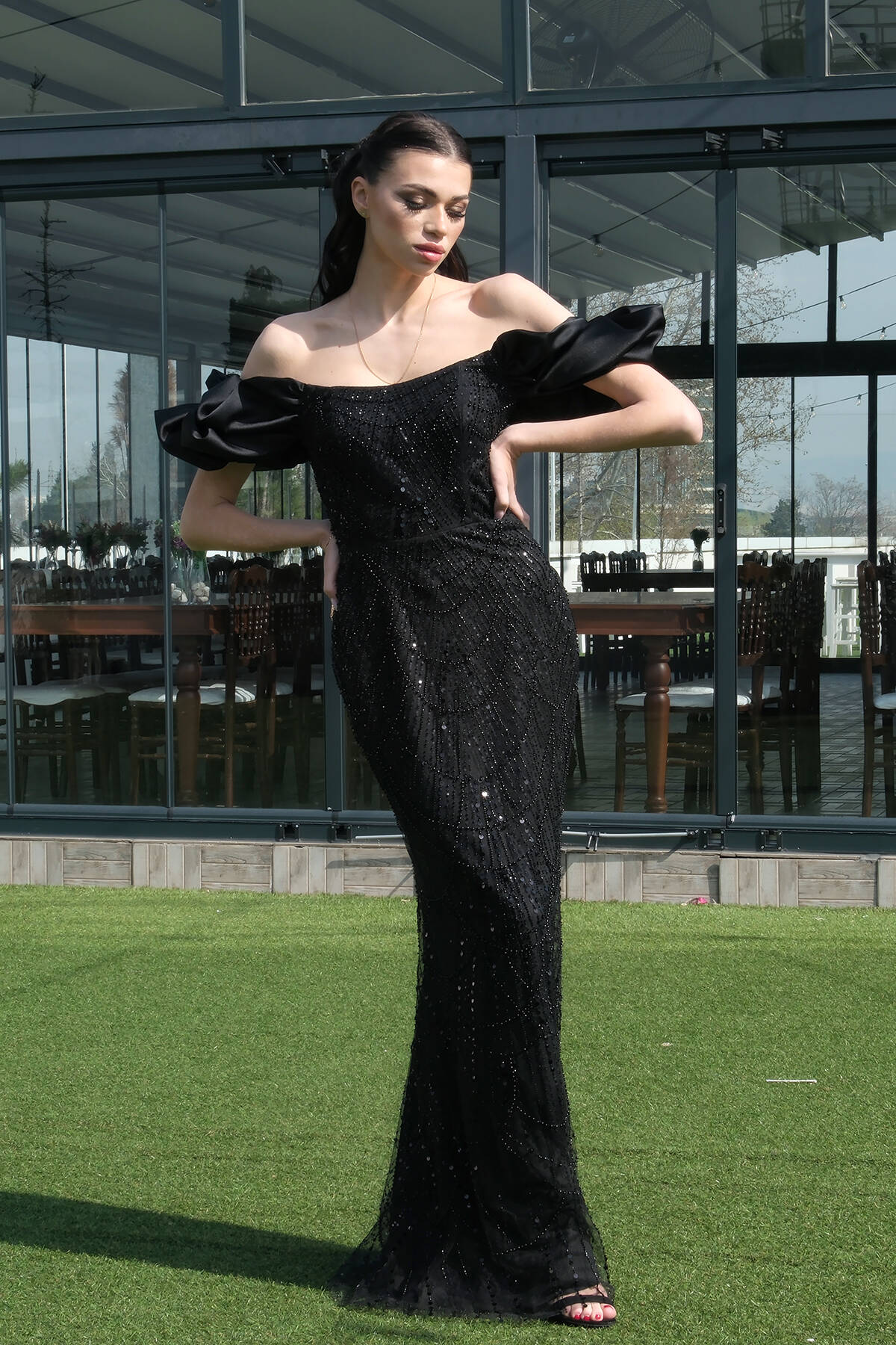 Siyah Üzeri Taş Boncuk İşlemeli Balon Kol Abiye 9705417.01 - Ardanewline