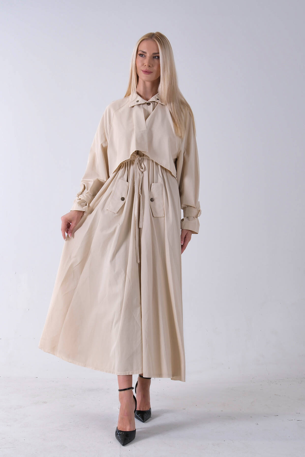 Taş Belden Bağlama Detaylı Yandan Cepli Uzun Trenç 422237.50 - Ardanewline