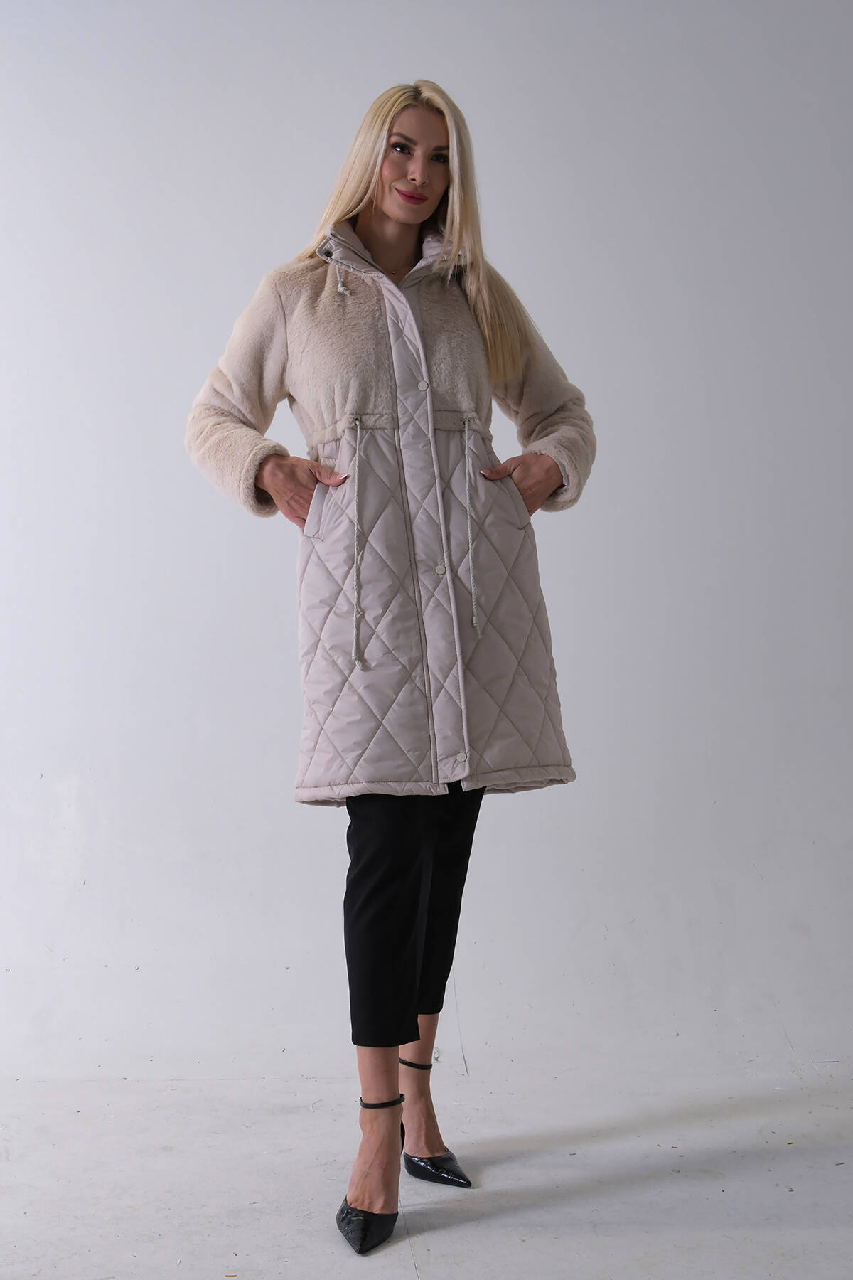 Taş Yarım Peluş Detaylı Belden Sıktırmalı Kapüşonlu Baklava Desen Mont 44520211.50 - Ardanewline (1)