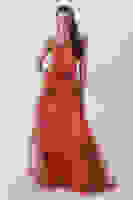 Turuncu Straplez Yaka Yırtmaçlı Eteği Fırfırlı Abiye 9705163.347 