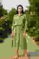 Yeşil Gömlek Yaka Geniş Kol Etekli Takım 422229.07 Yeşil